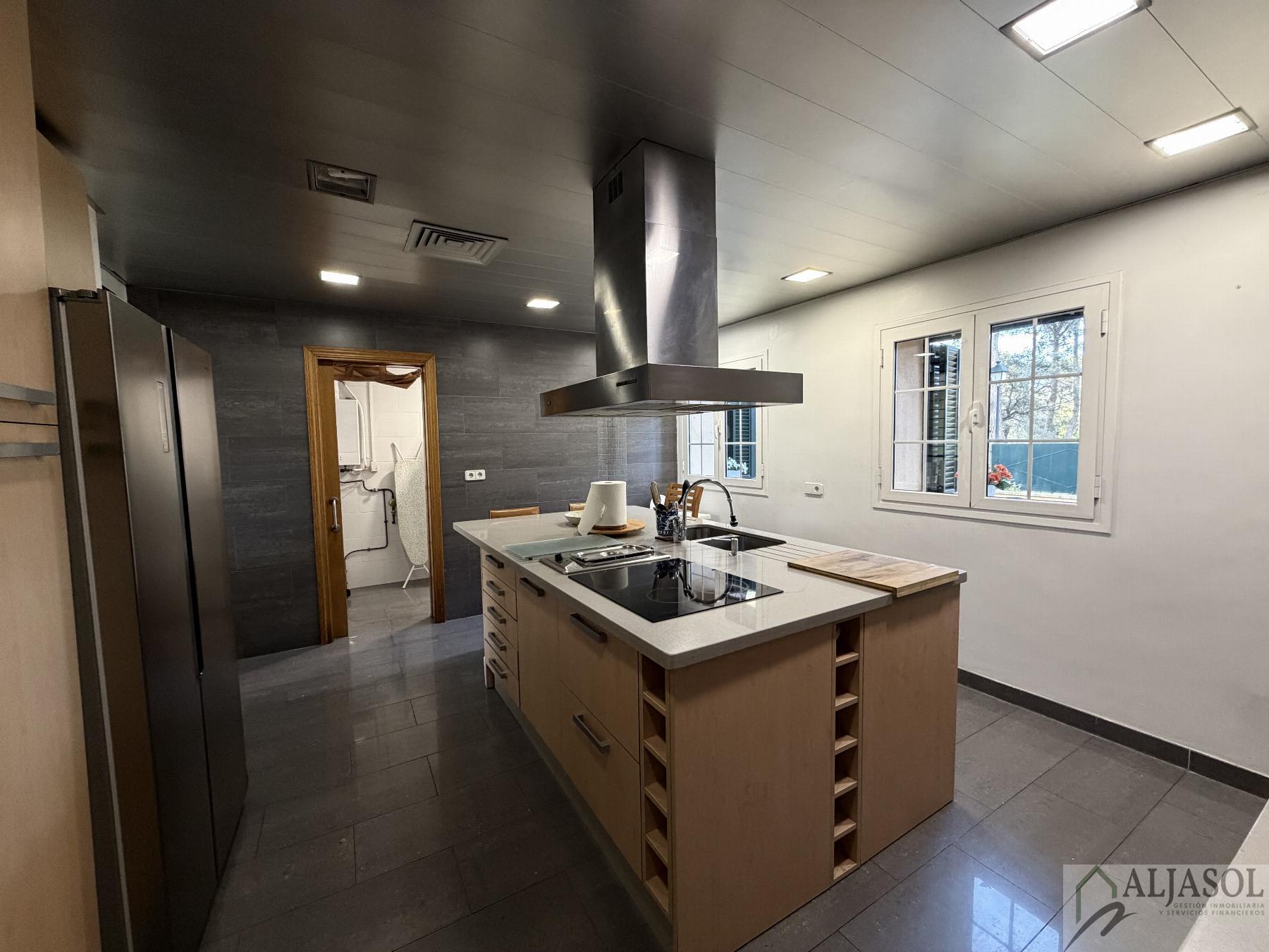 Alquiler de chalet en Bollullos de la Mitación