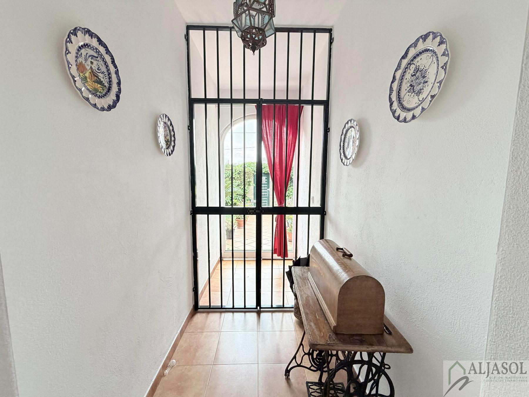 Venta de chalet en Bollullos de la Mitación