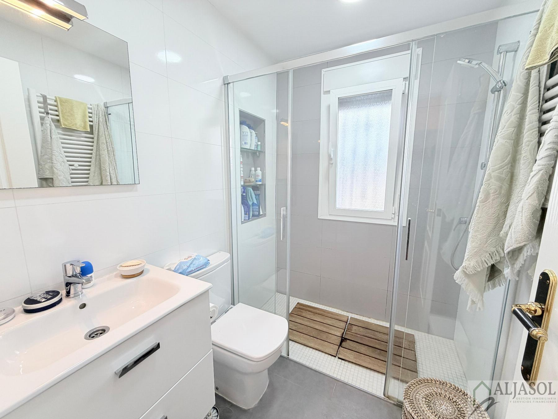 Venta de chalet en Bollullos de la Mitación