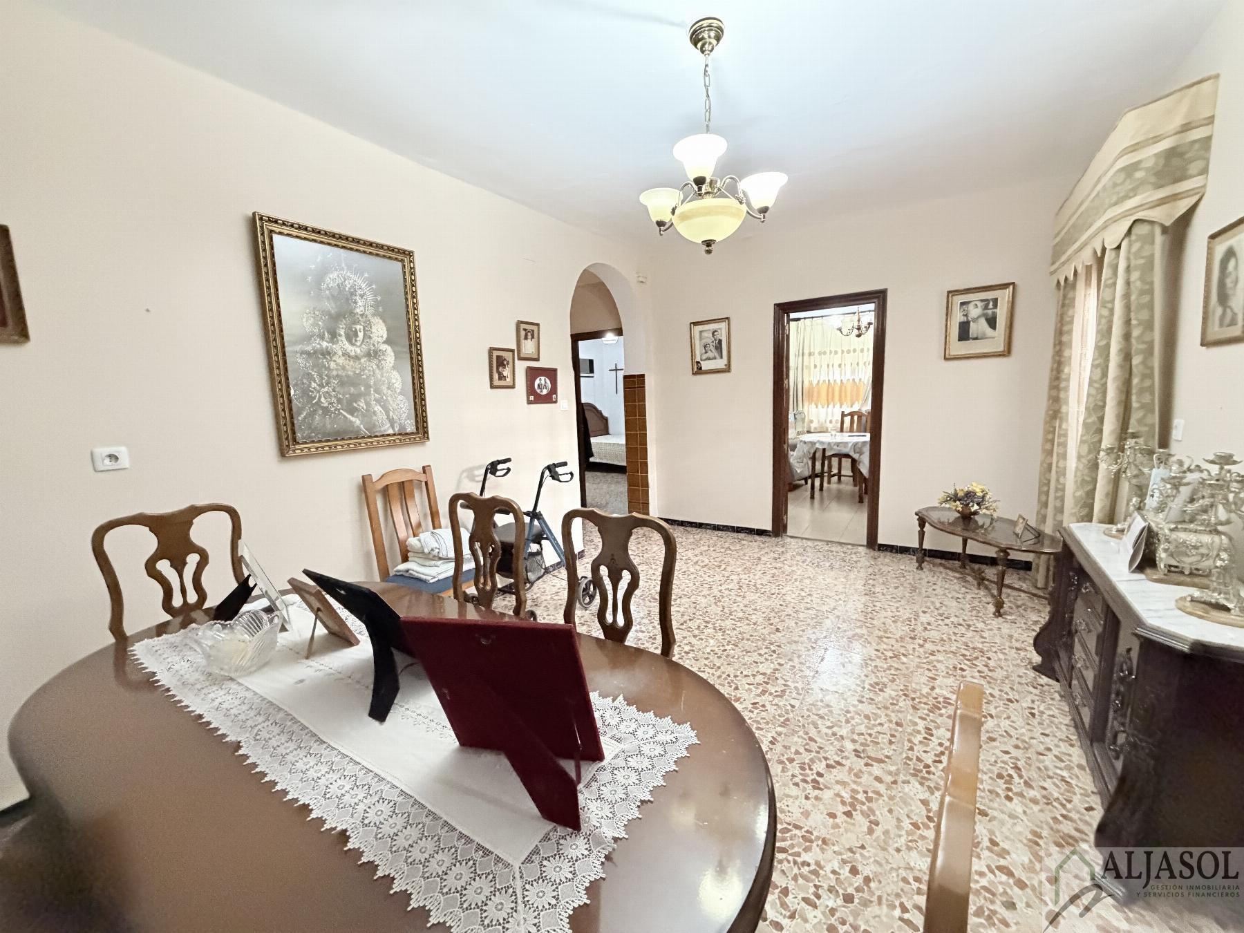 Venta de casa en Bormujos