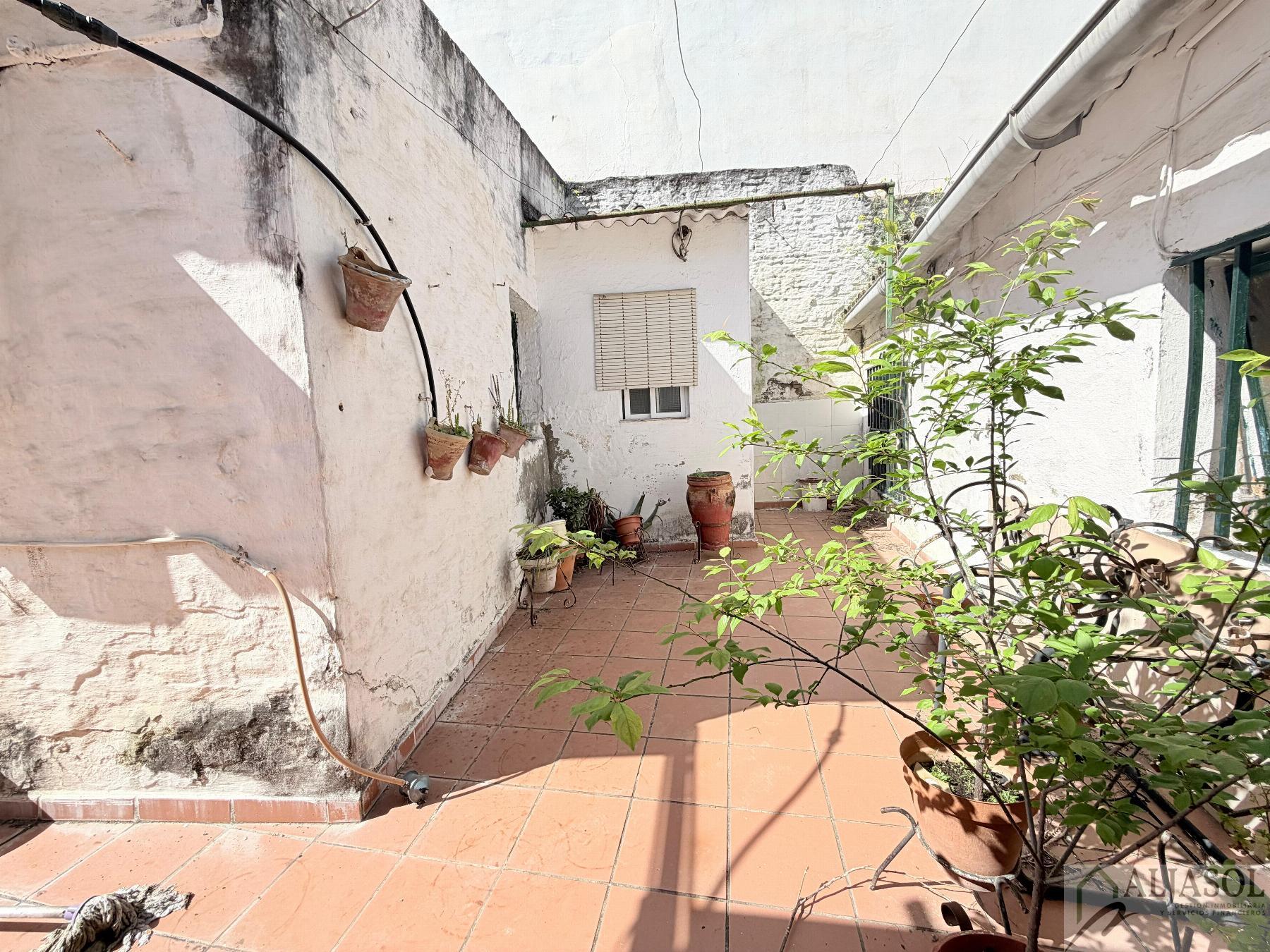 Venta de casa en Bormujos