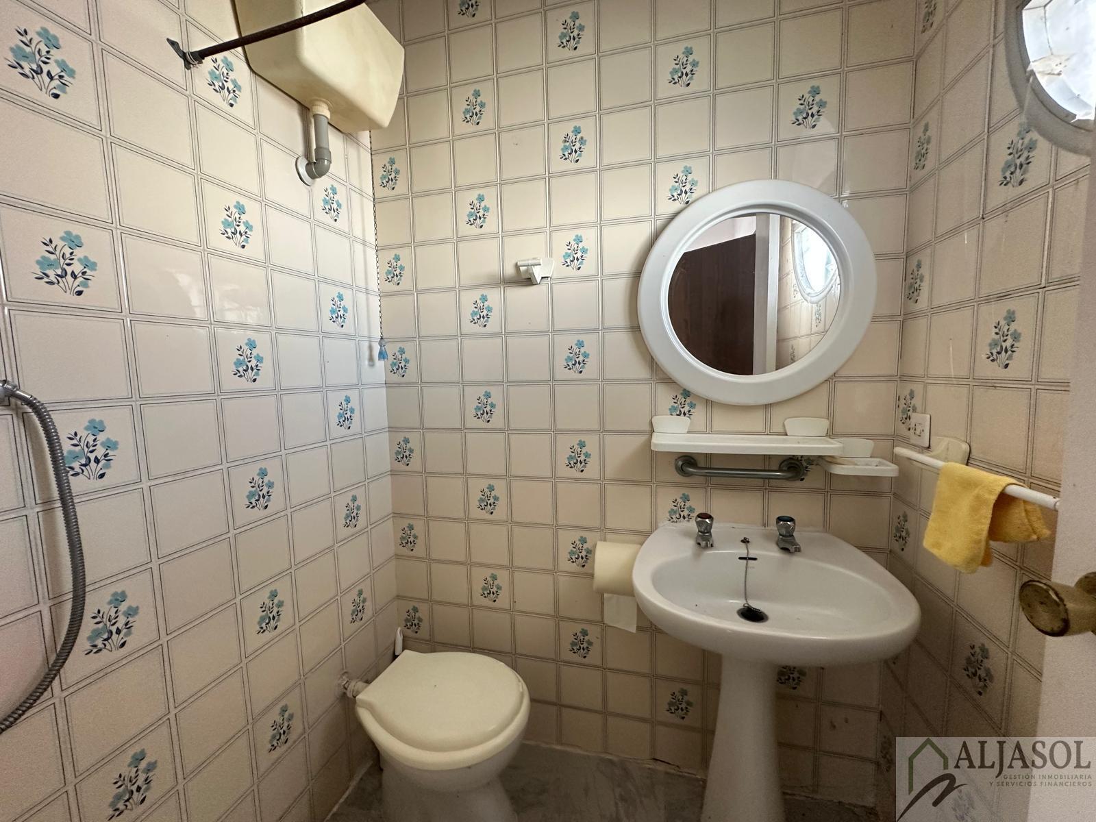 Venta de casa en Sanlúcar la Mayor