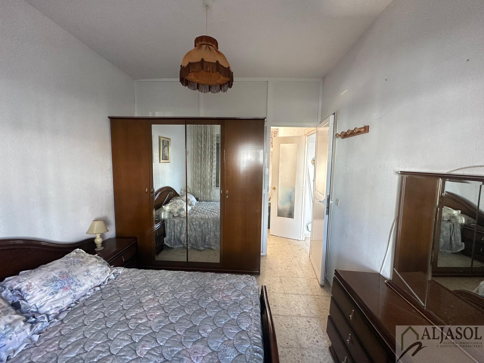 Venta de casa en Sanlúcar la Mayor