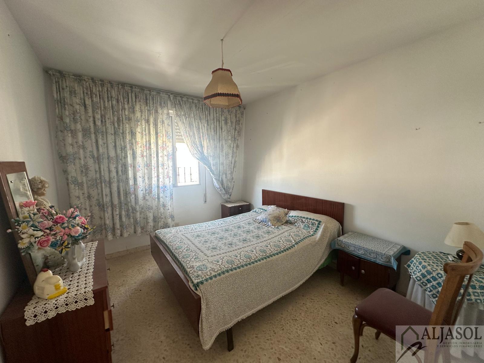 Venta de casa en Sanlúcar la Mayor