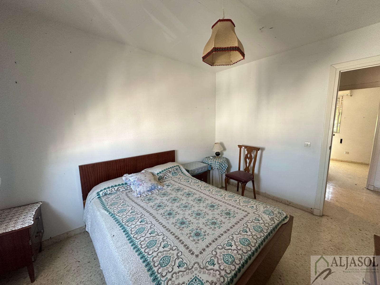 Venta de casa en Sanlúcar la Mayor