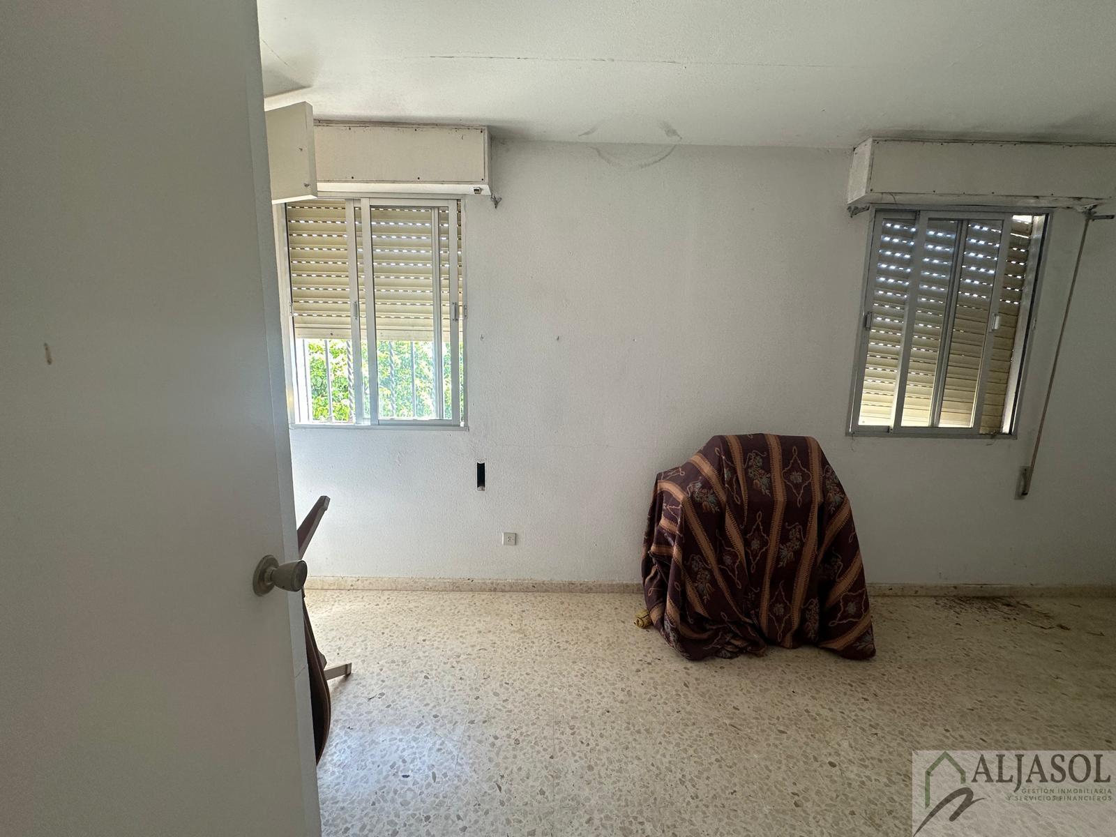 Venta de casa en Sanlúcar la Mayor