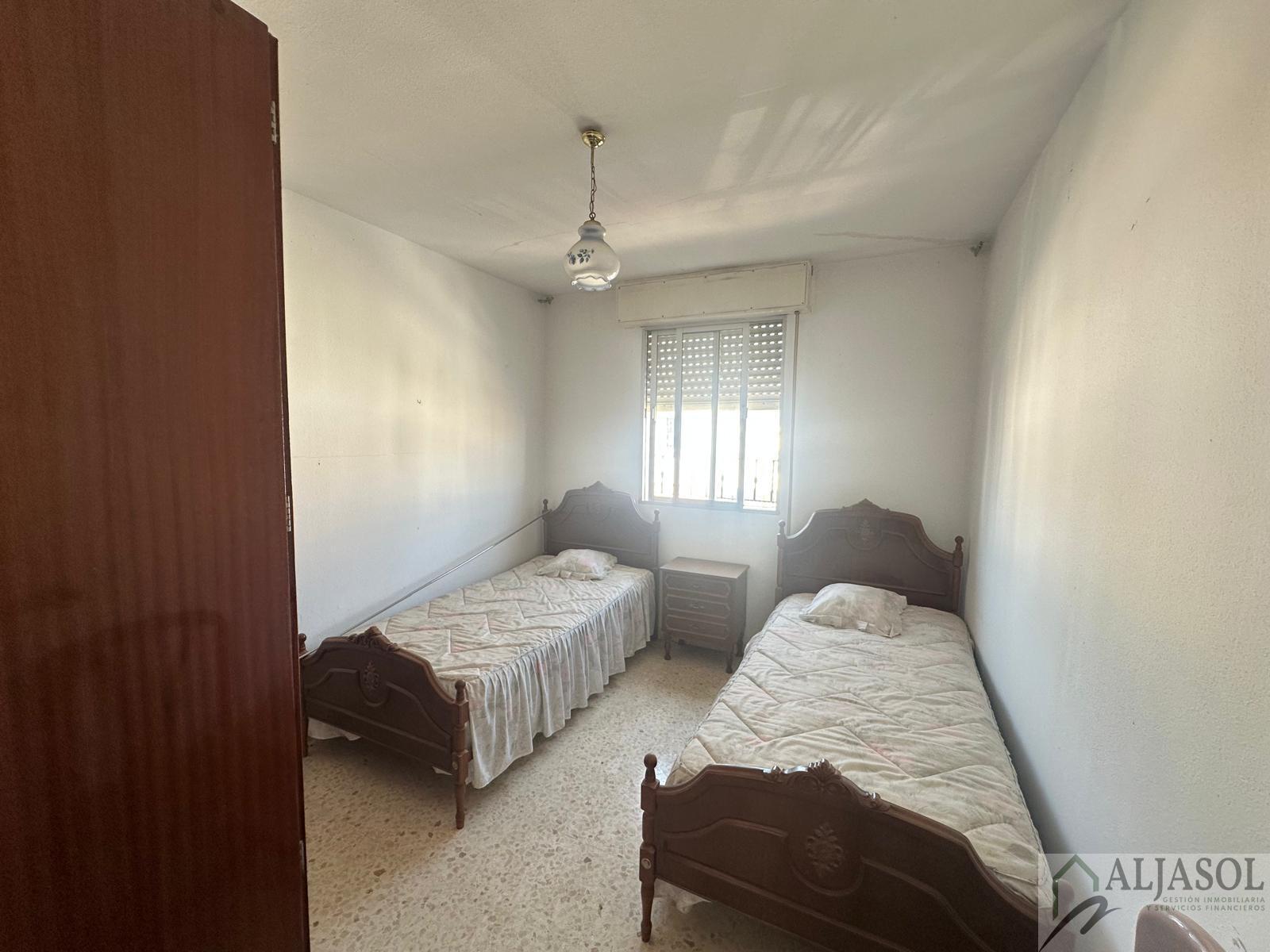 Venta de casa en Sanlúcar la Mayor
