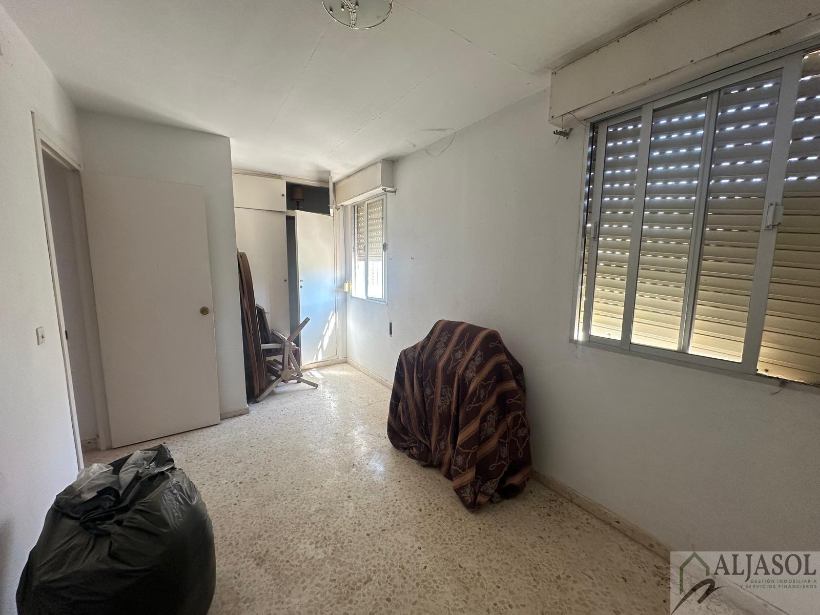 Venta de casa en Sanlúcar la Mayor