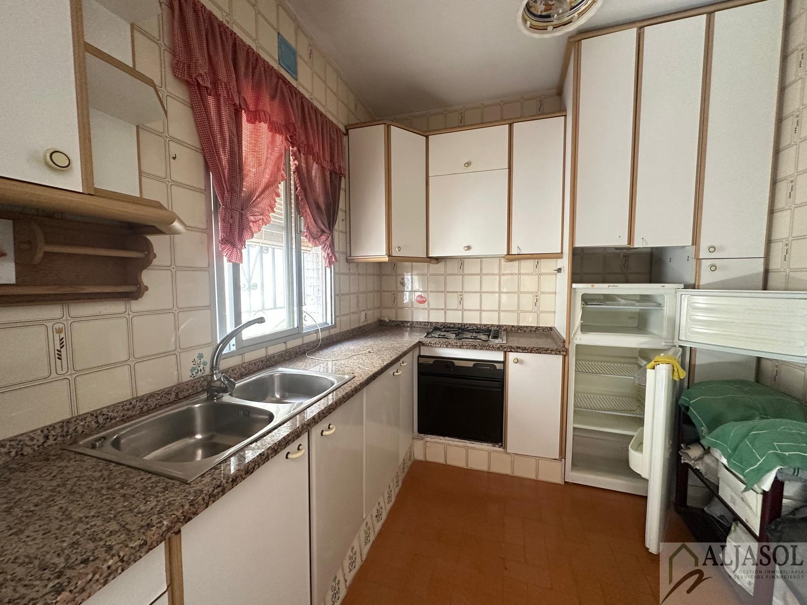 Venta de casa en Sanlúcar la Mayor