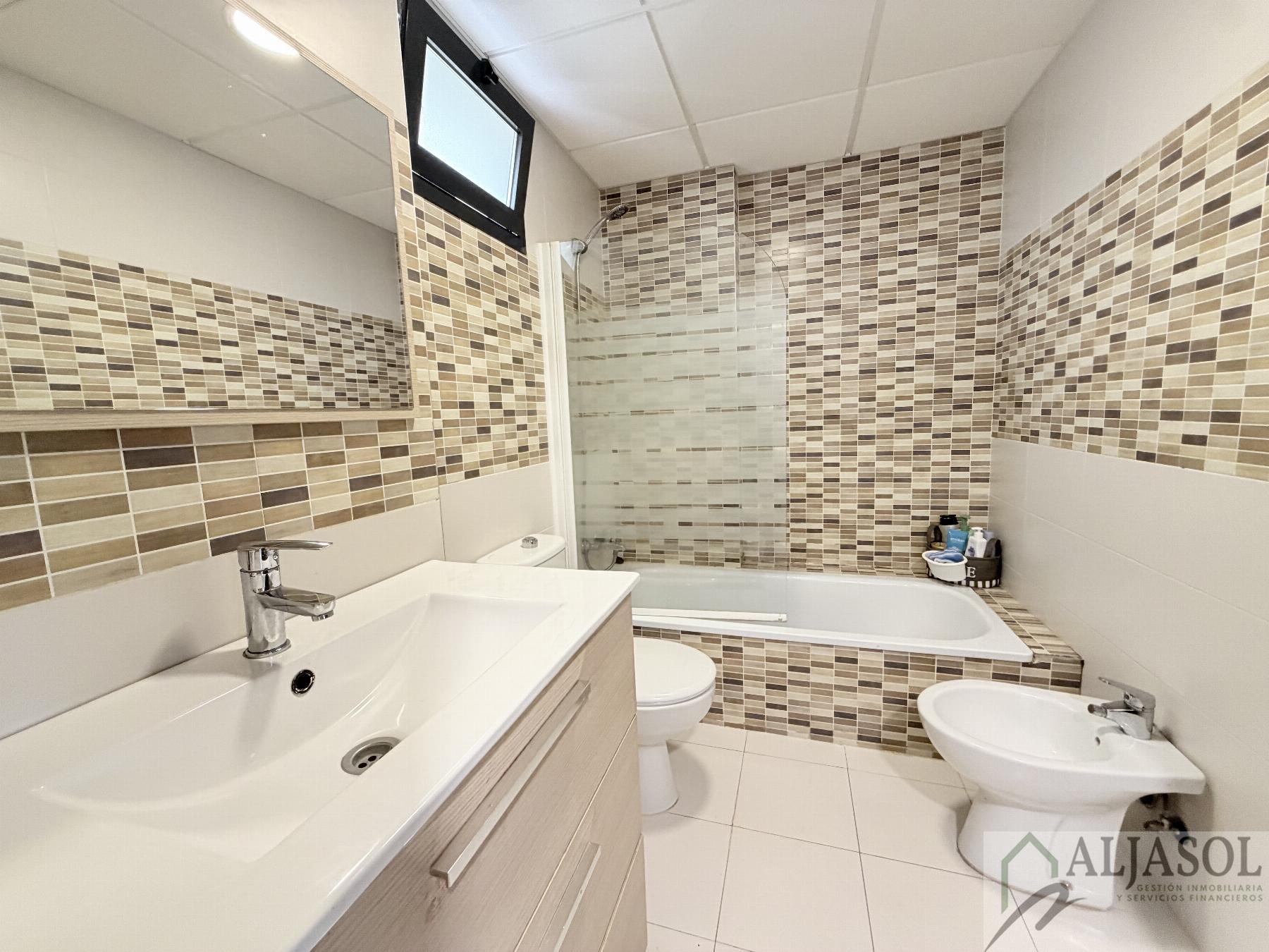 Venta de piso en Mairena del Aljarafe