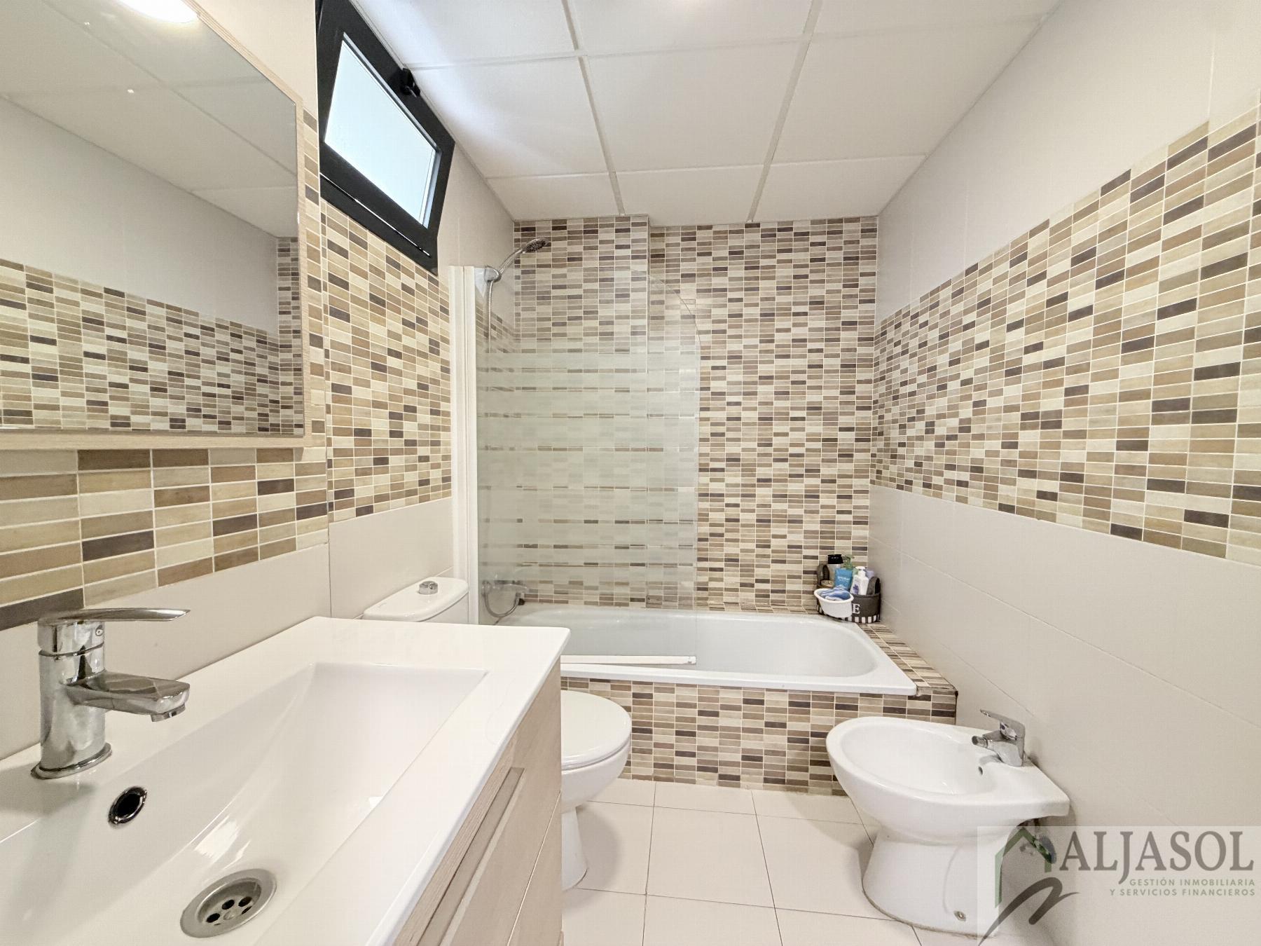 Venta de piso en Mairena del Aljarafe