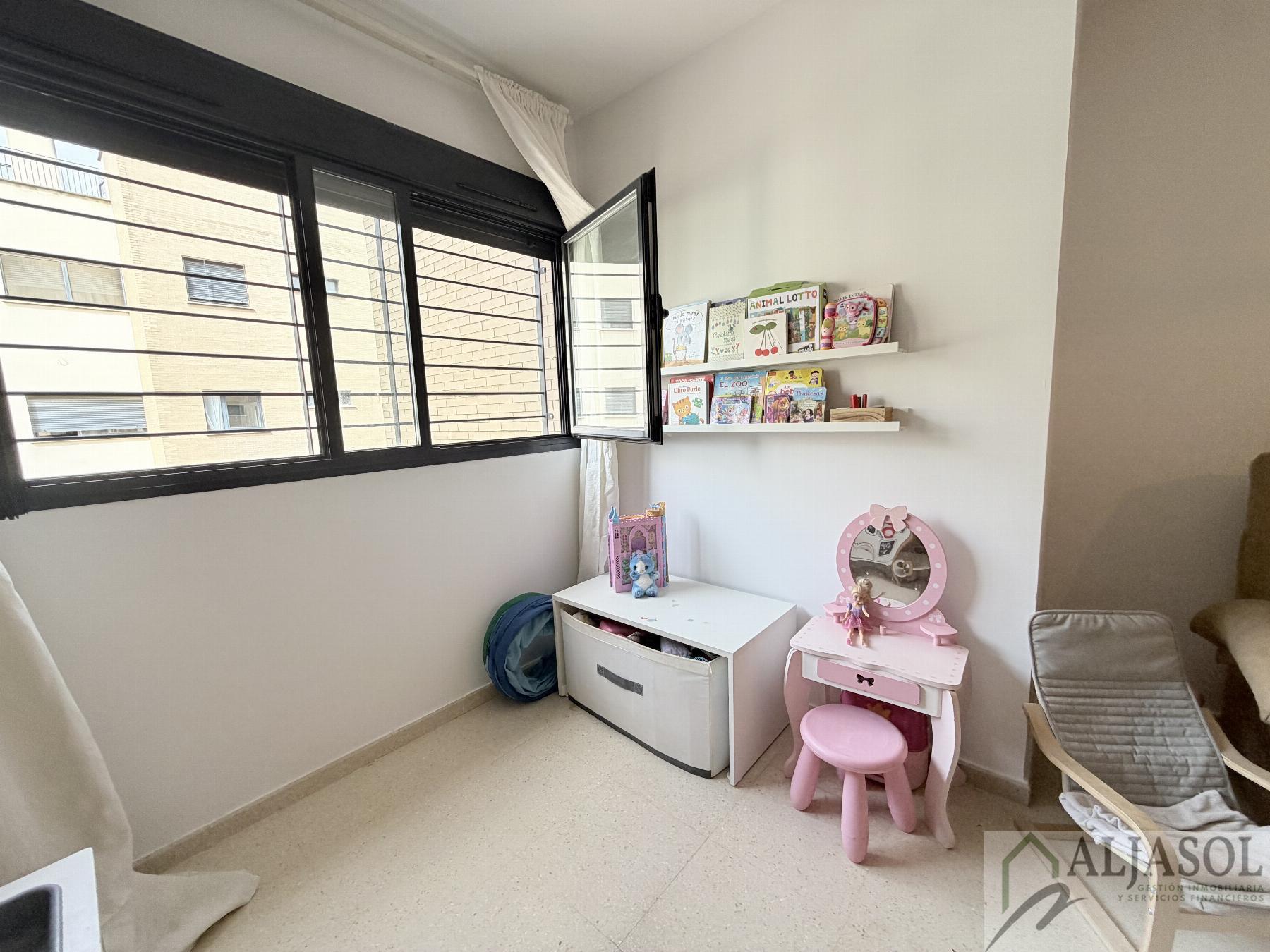 Venta de piso en Mairena del Aljarafe