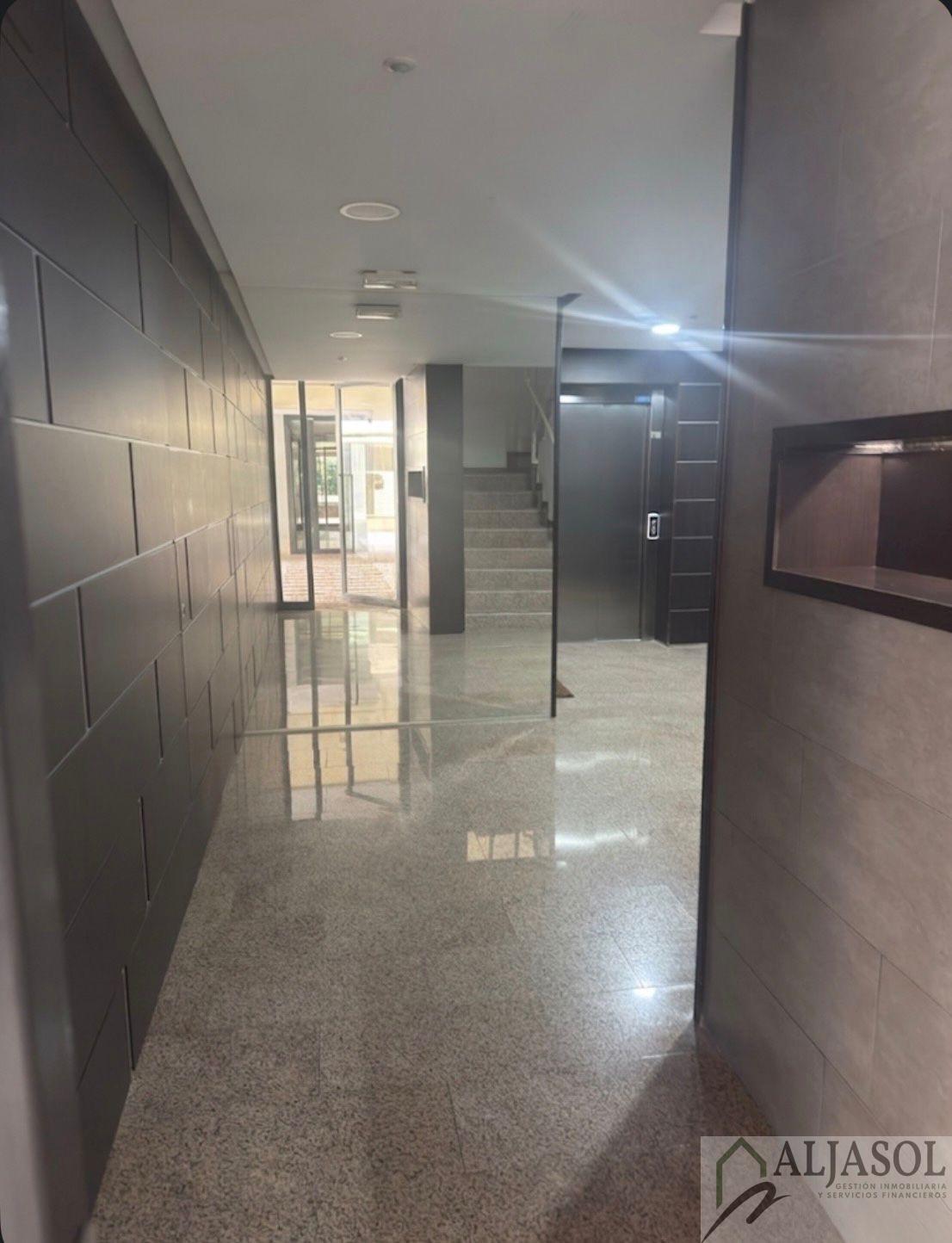 Venta de piso en Mairena del Aljarafe