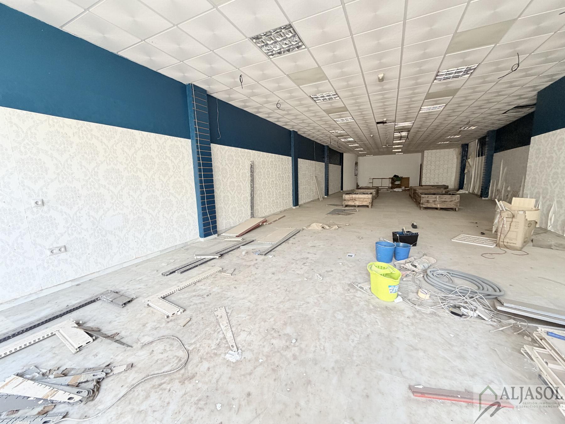 Venta de local en Bollullos de la Mitación