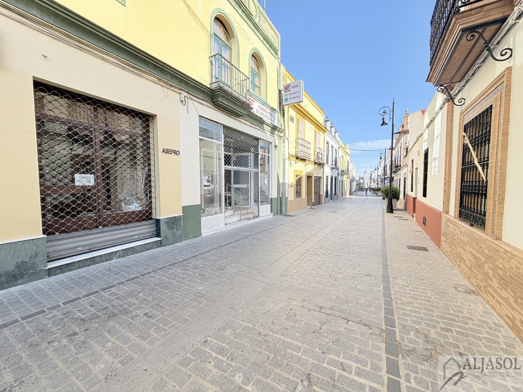 Venta de local en Bollullos de la Mitación