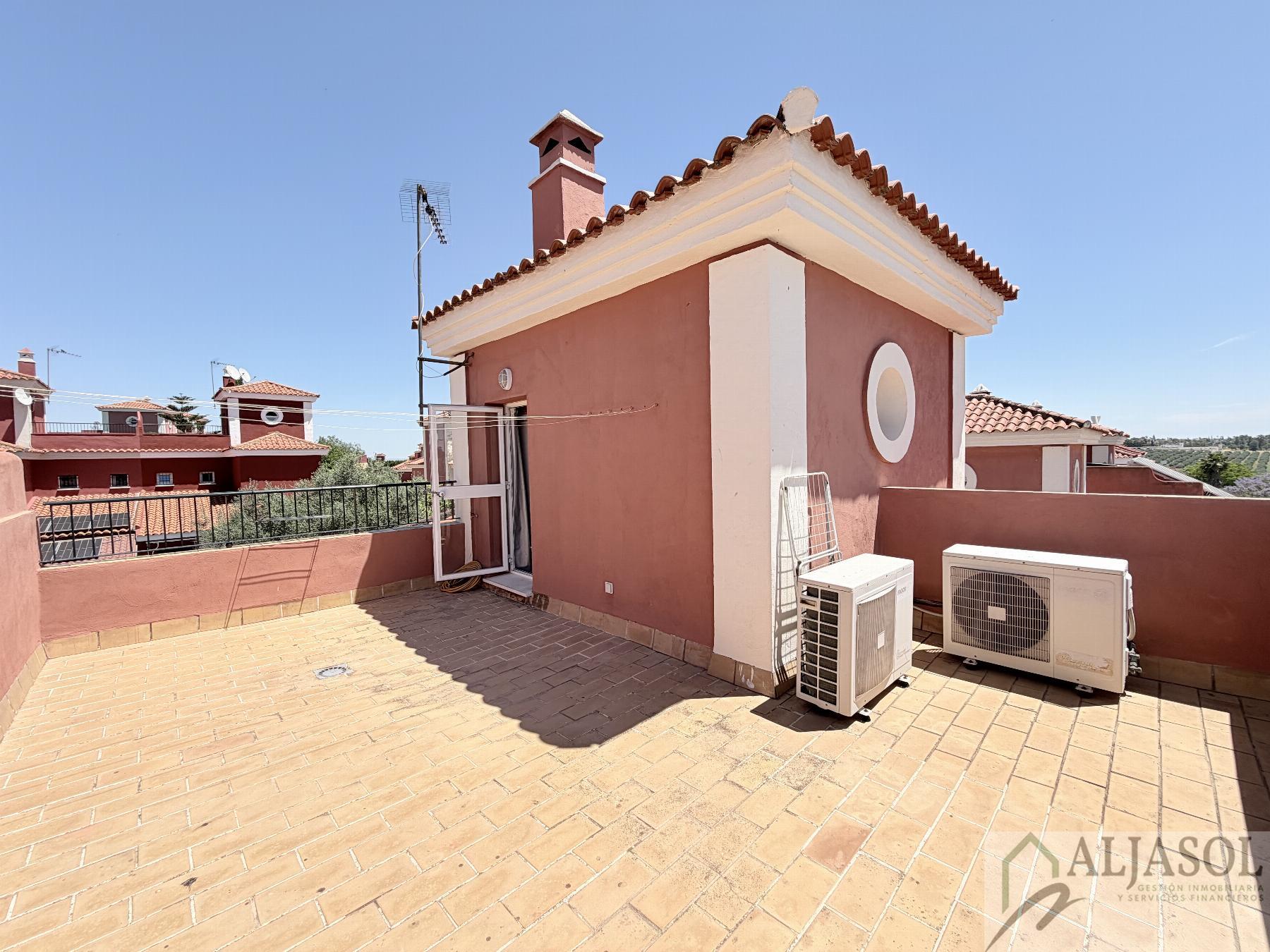 Venta de casa en Salteras