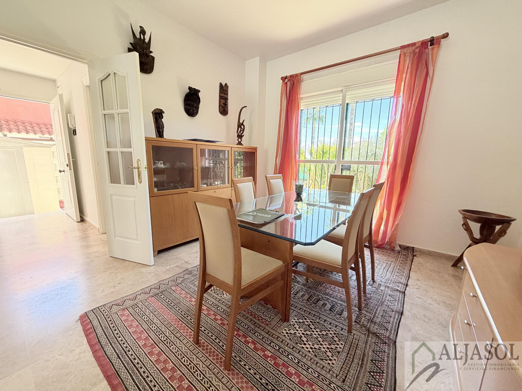 Venta de casa en Salteras