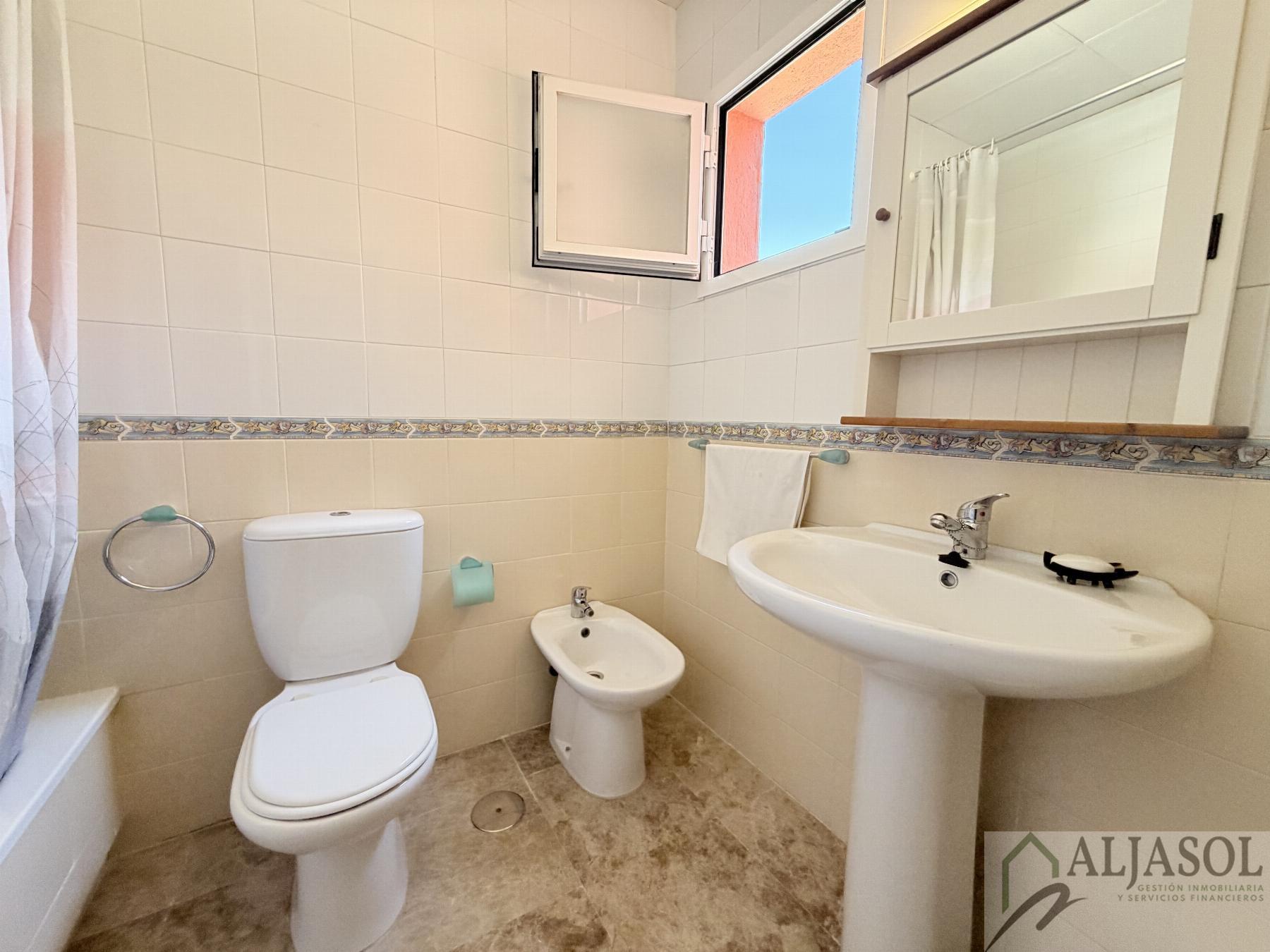 Venta de casa en Salteras