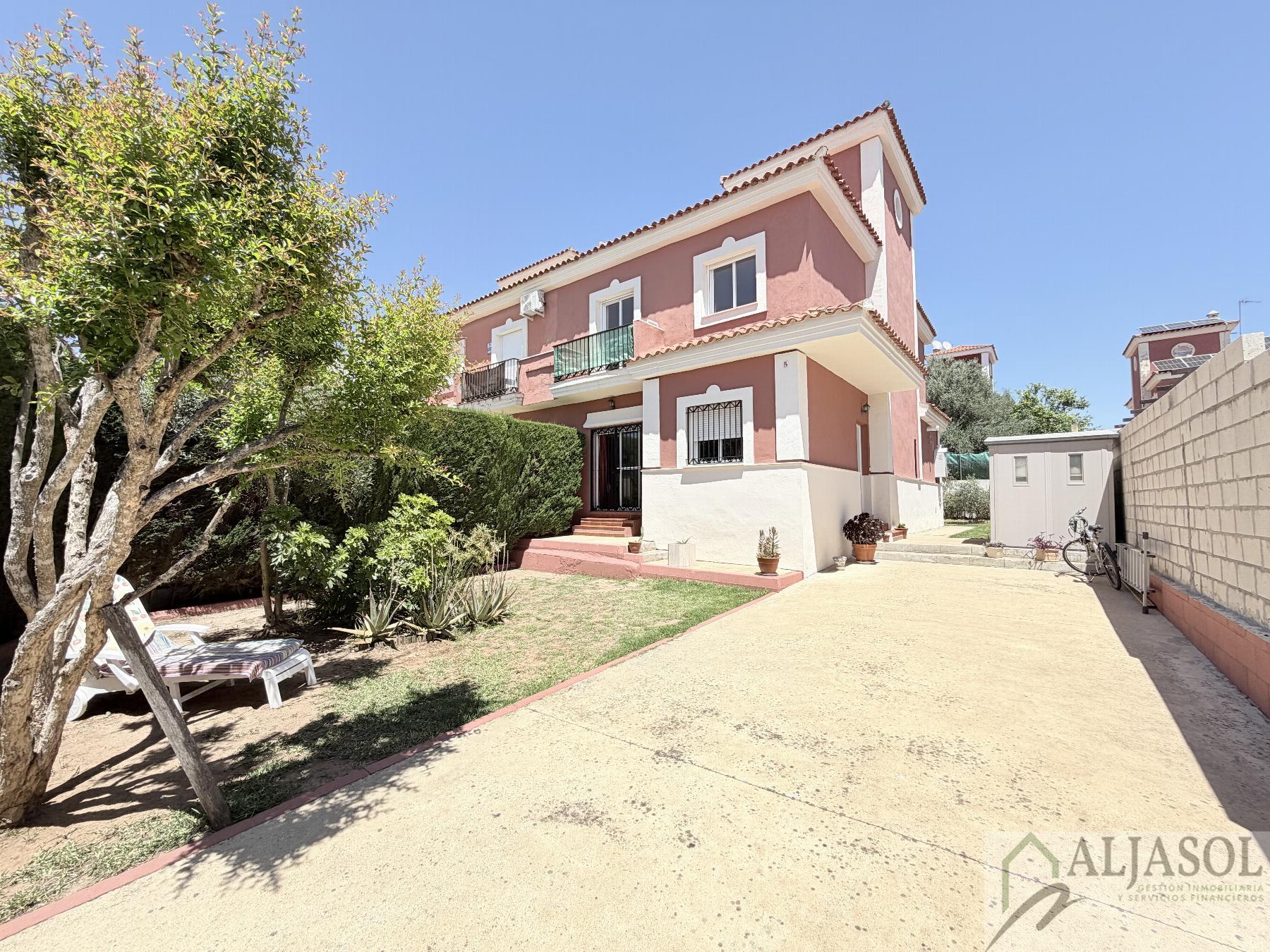 Venta de casa en Salteras