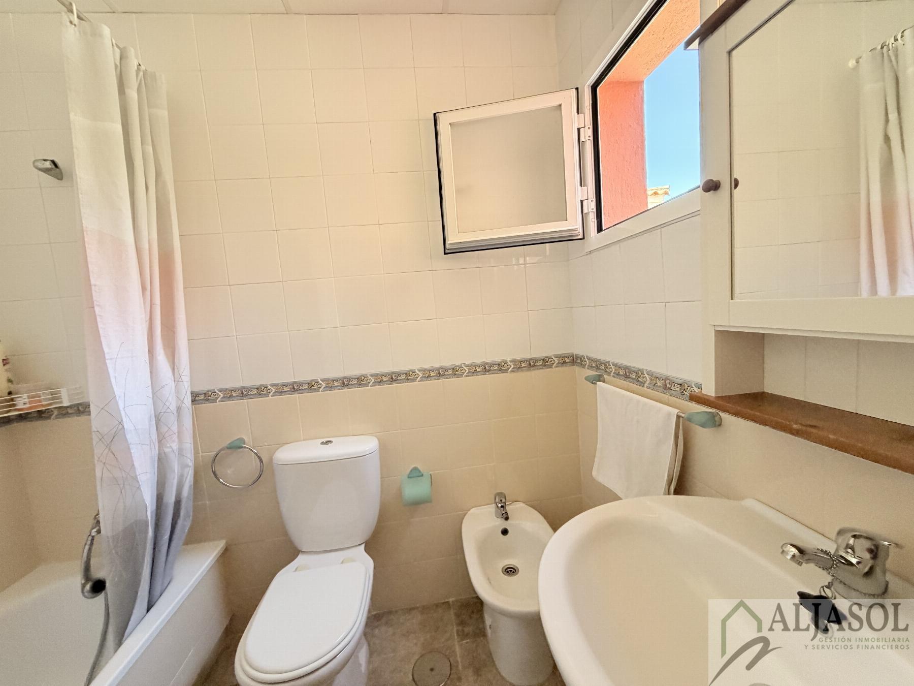 Venta de casa en Salteras