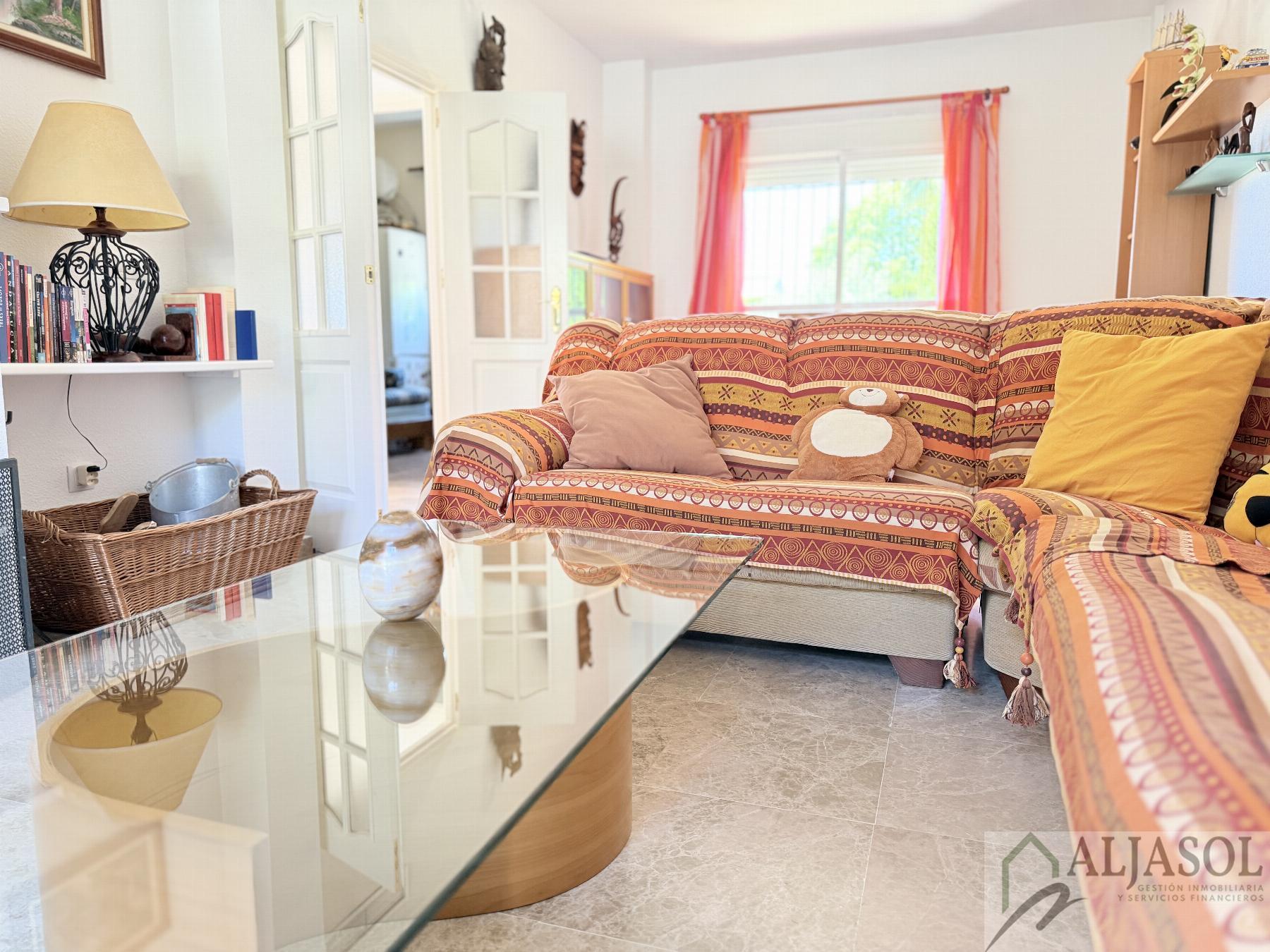 Venta de casa en Salteras