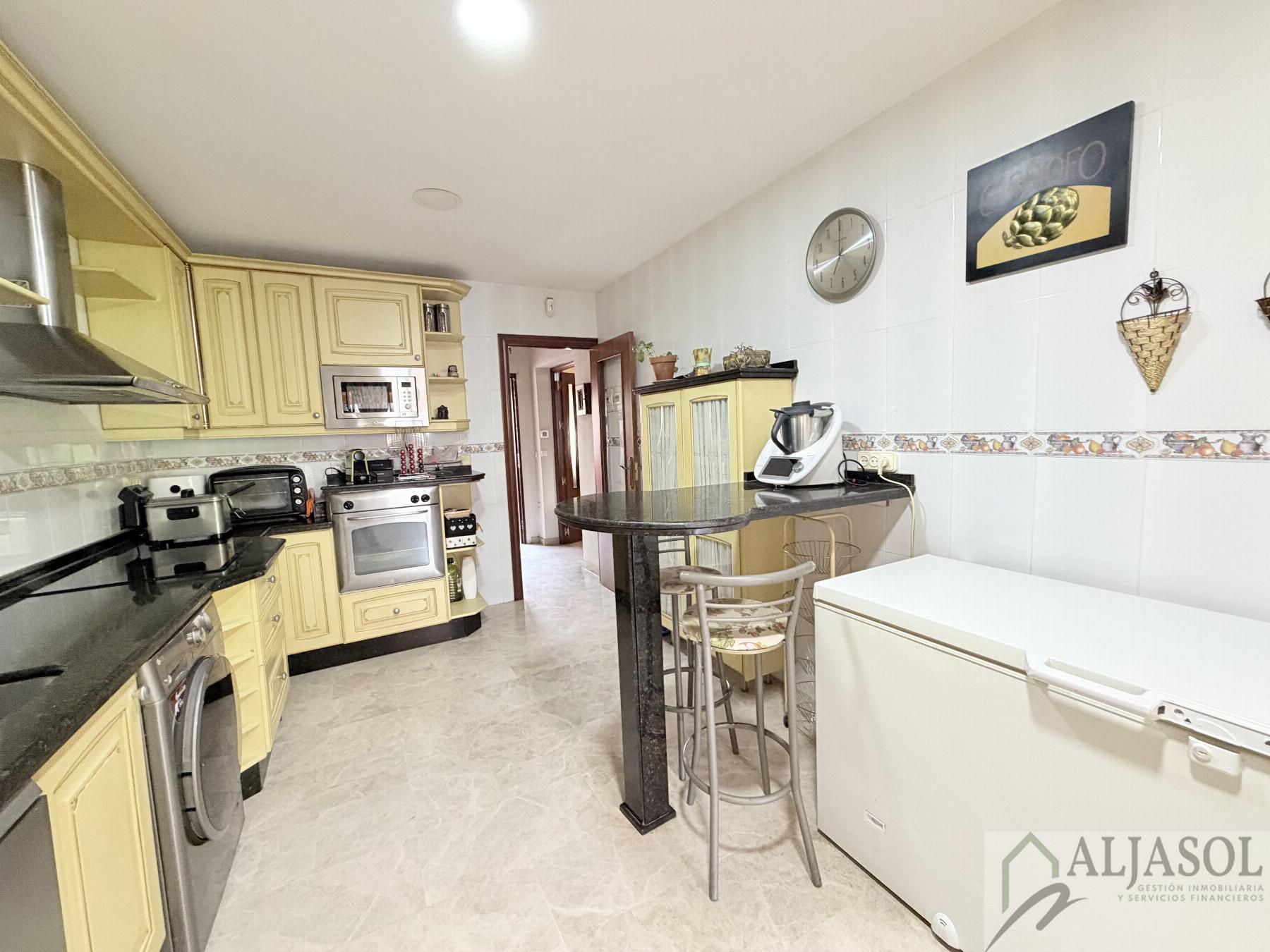 Venta de casa en Castilleja de Guzmán