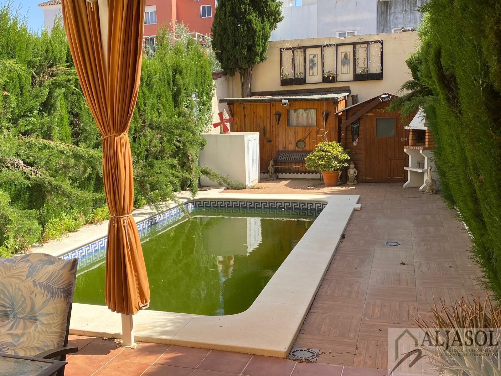 Venta de casa en Castilleja de Guzmán