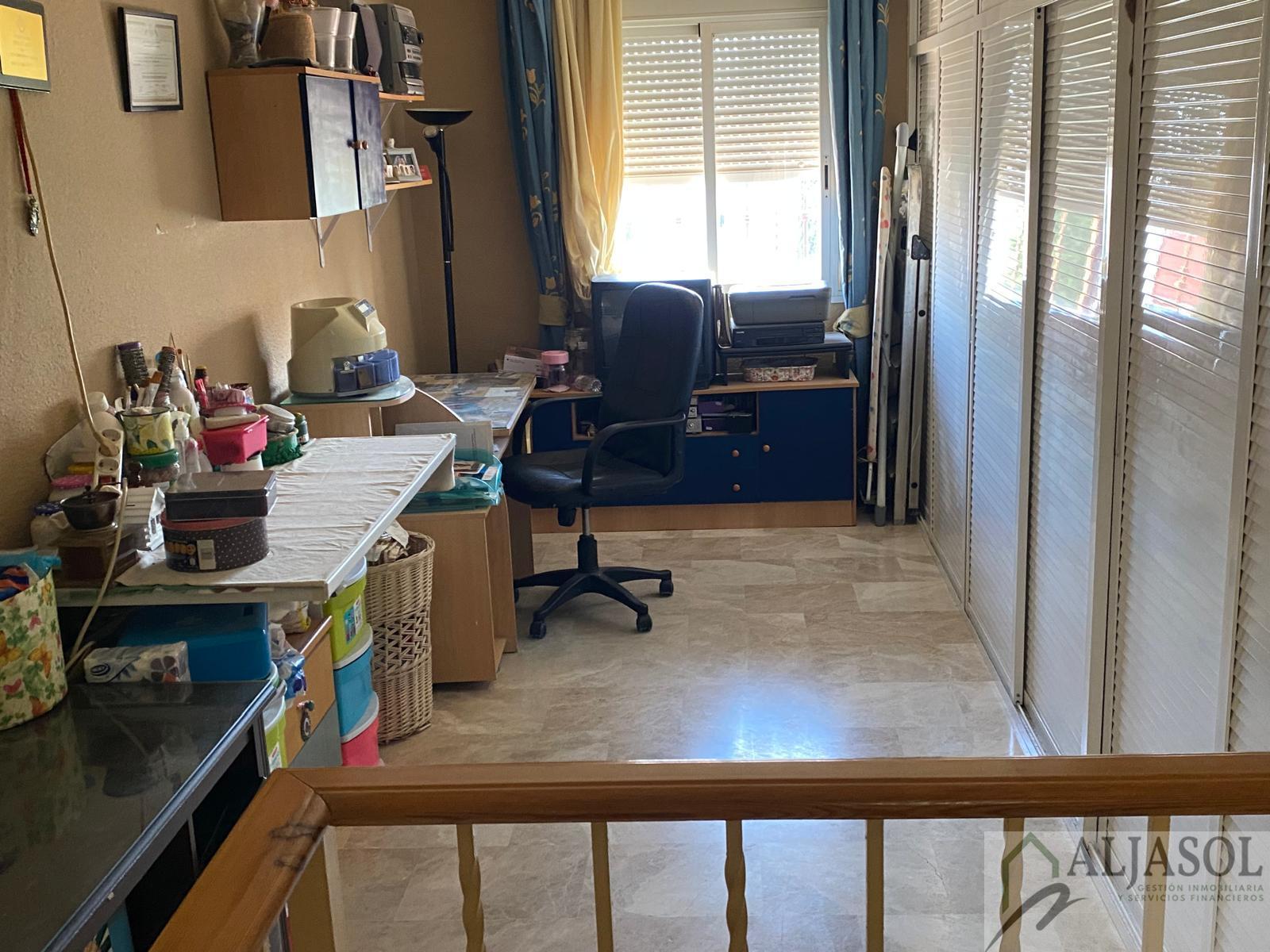 Venta de casa en Castilleja de Guzmán