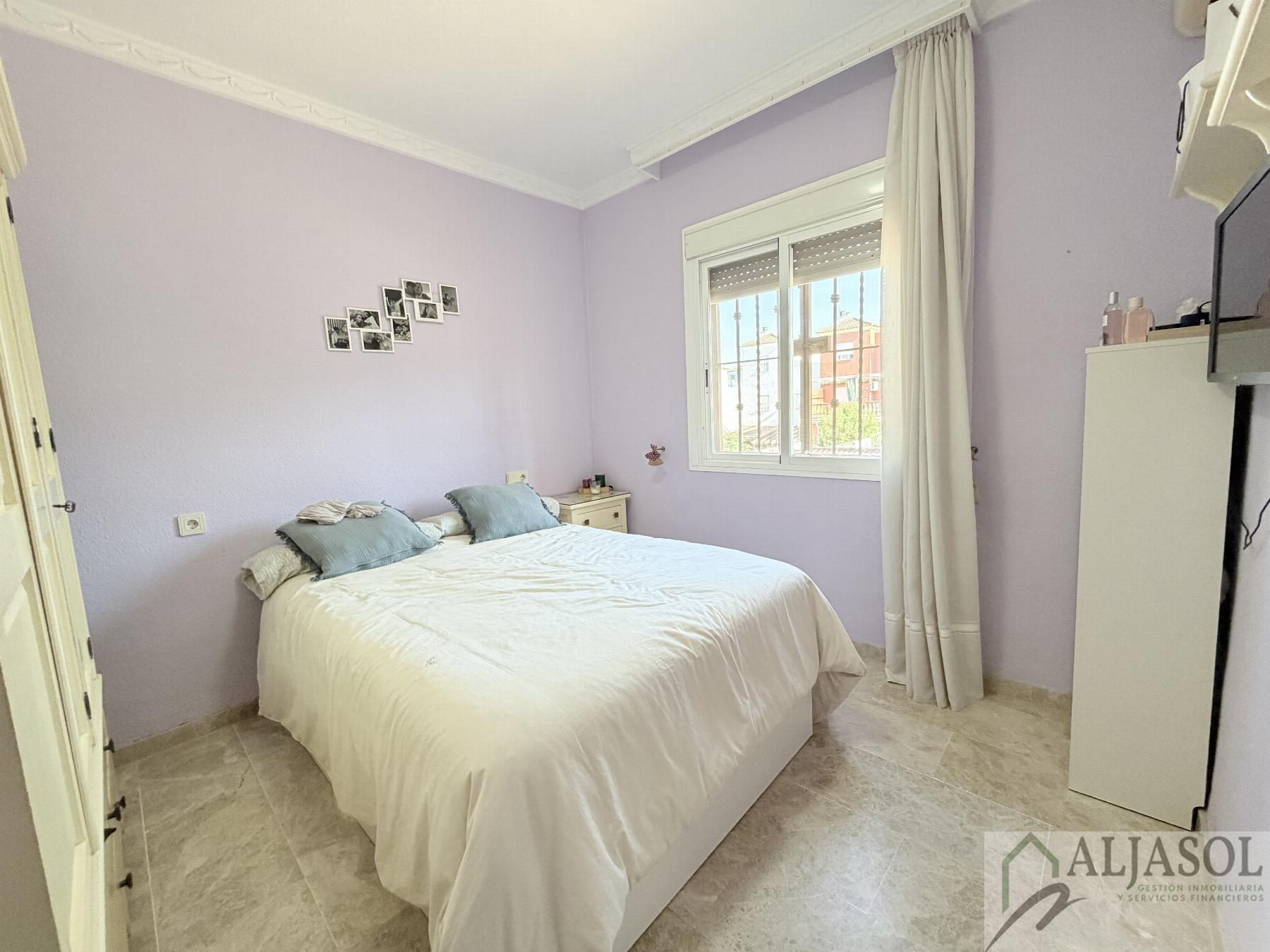 Venta de casa en Castilleja de Guzmán