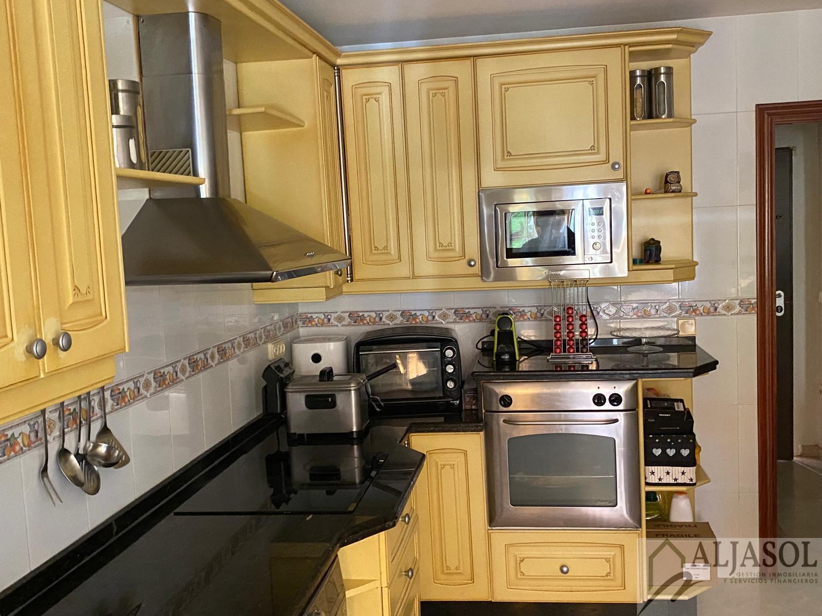 Venta de casa en Castilleja de Guzmán