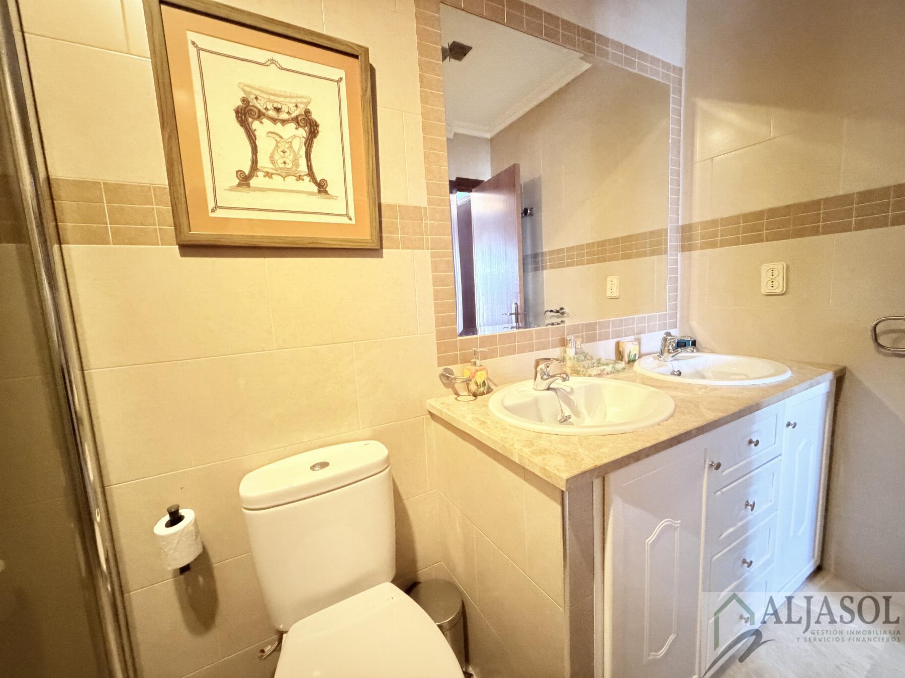 Venta de casa en Castilleja de Guzmán