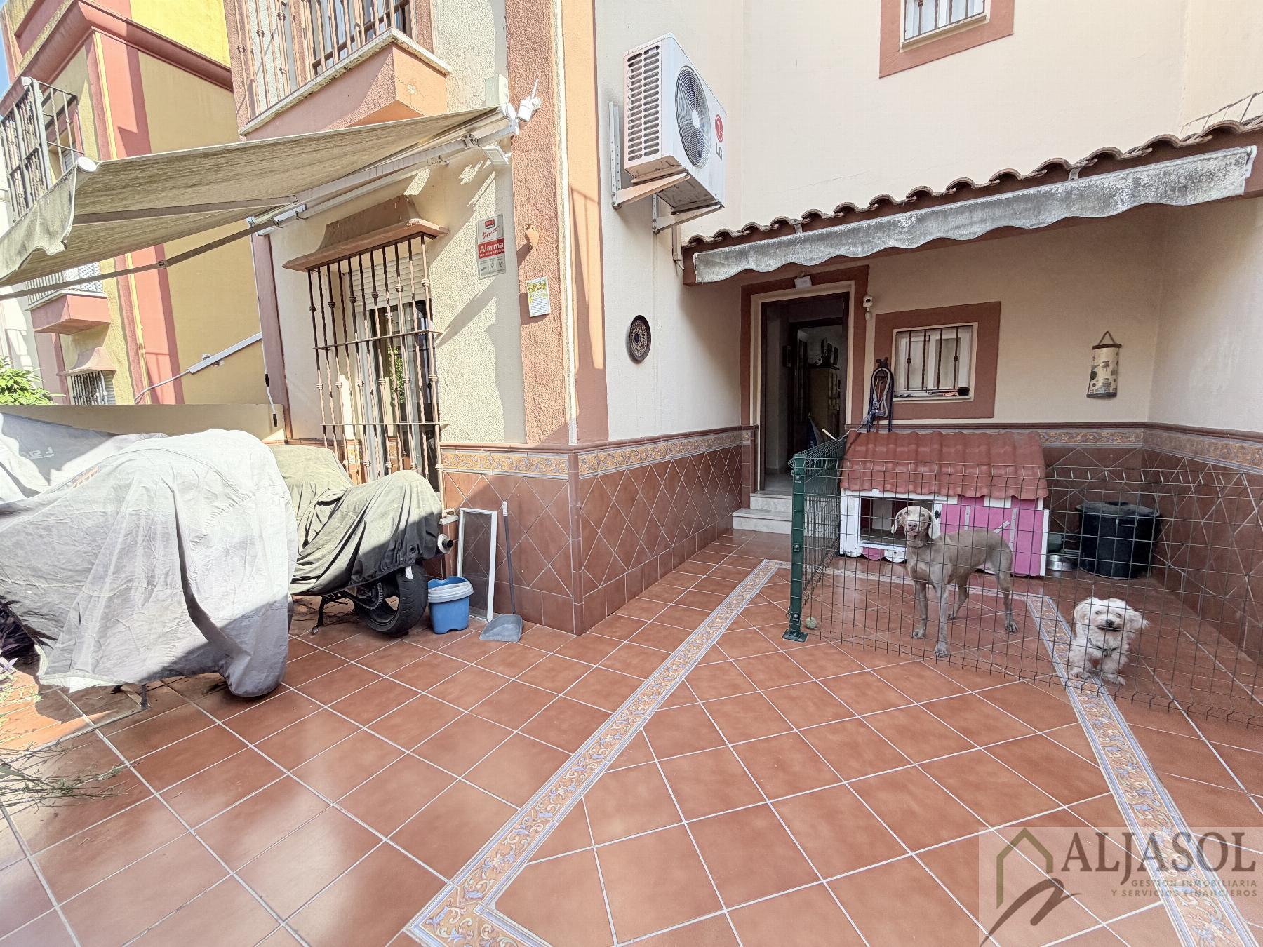 Venta de casa en Castilleja de Guzmán
