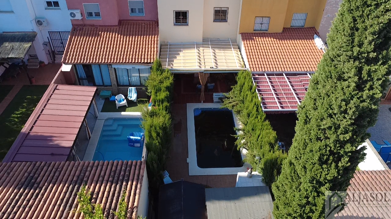 Venta de casa en Castilleja de Guzmán