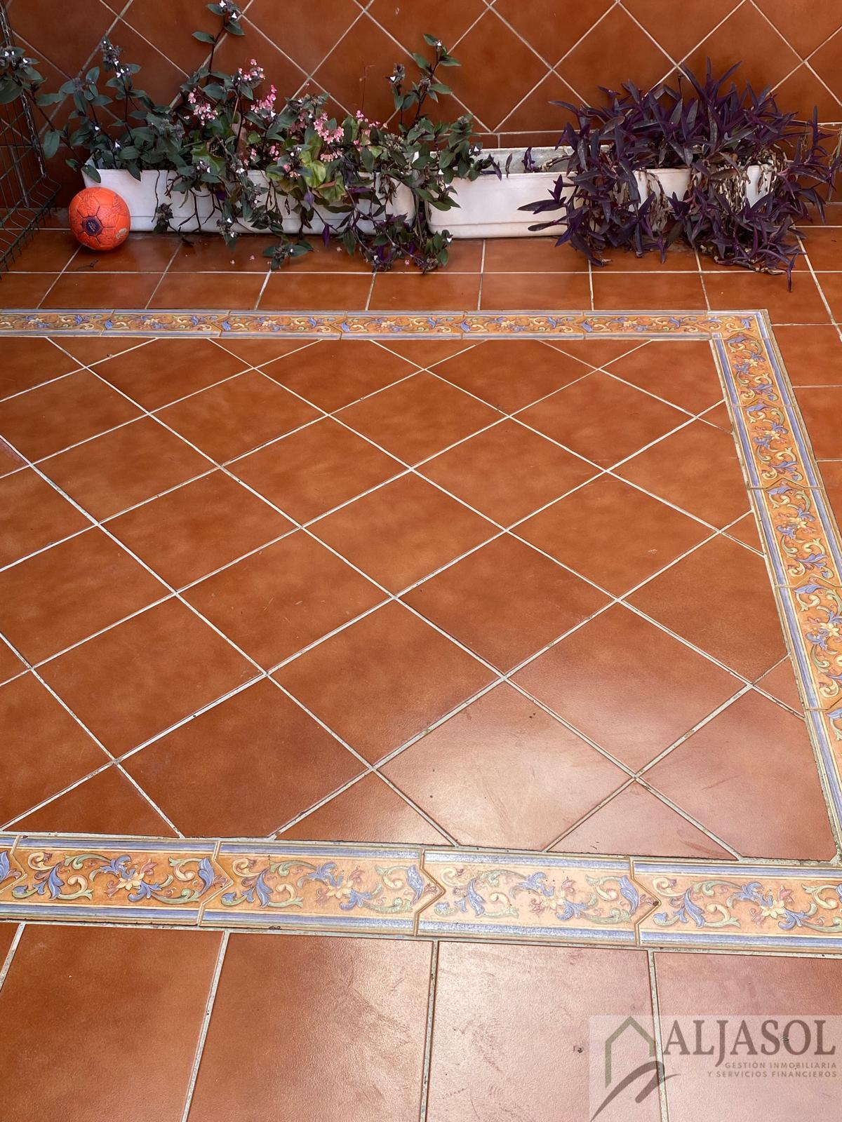 Venta de casa en Castilleja de Guzmán