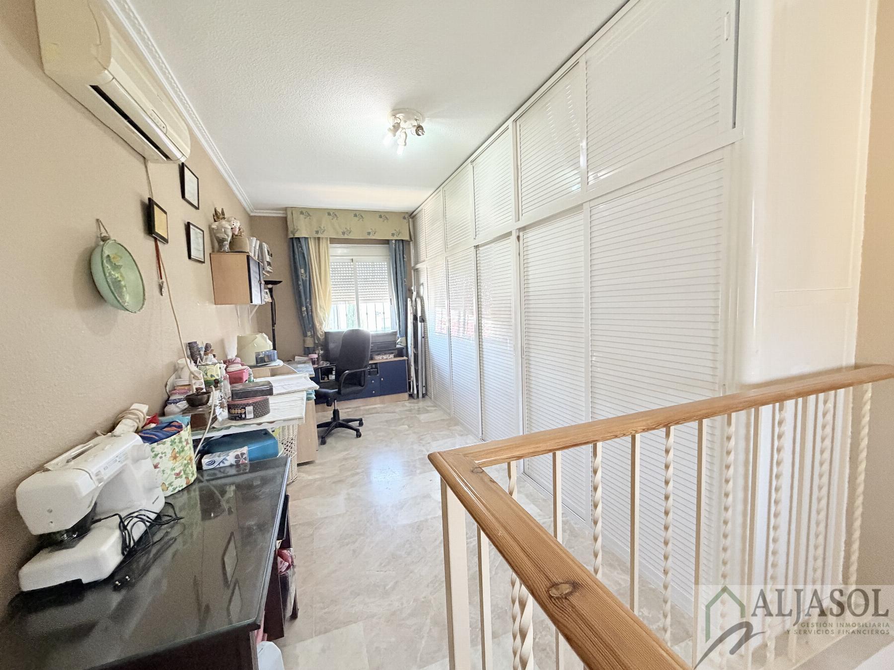Venta de casa en Castilleja de Guzmán