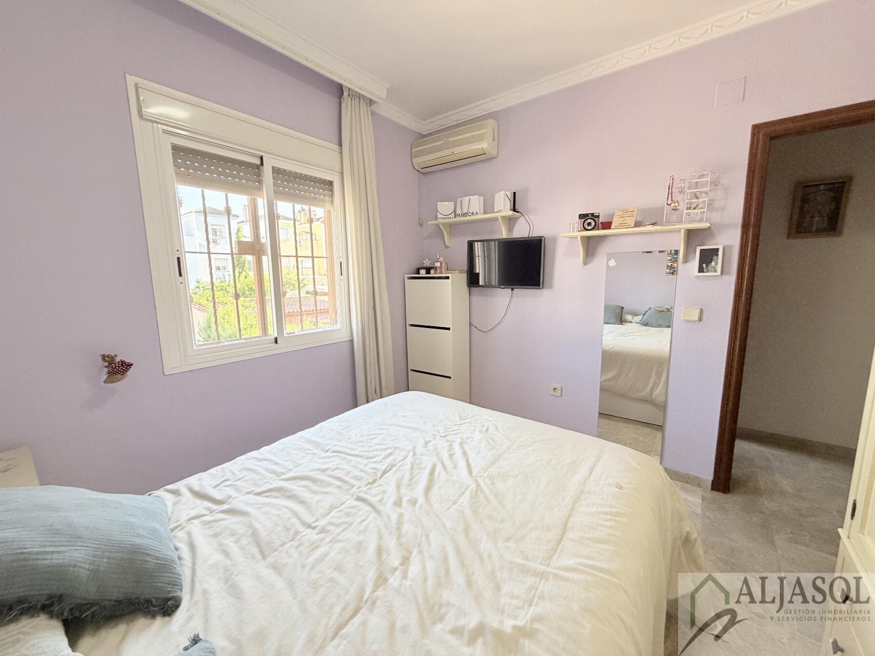 Venta de casa en Castilleja de Guzmán