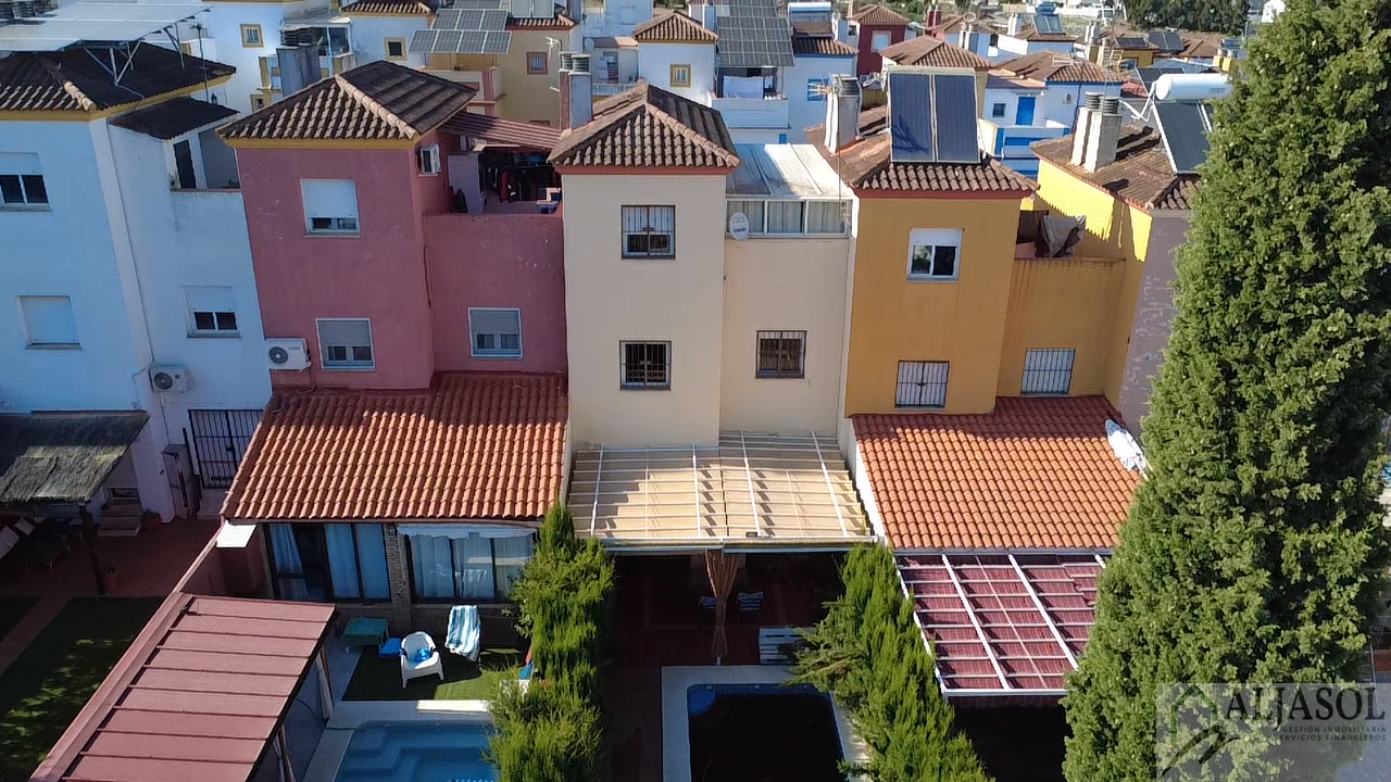 Venta de casa en Castilleja de Guzmán