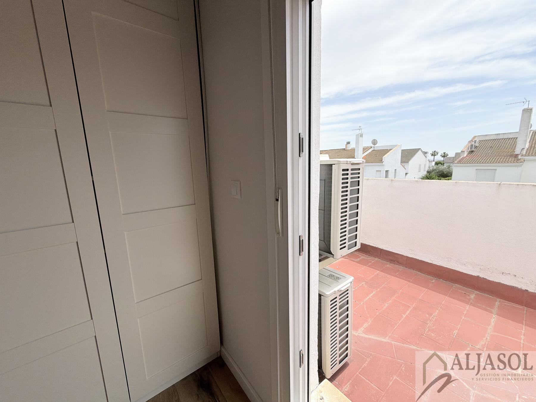 Venta de casa en Espartinas