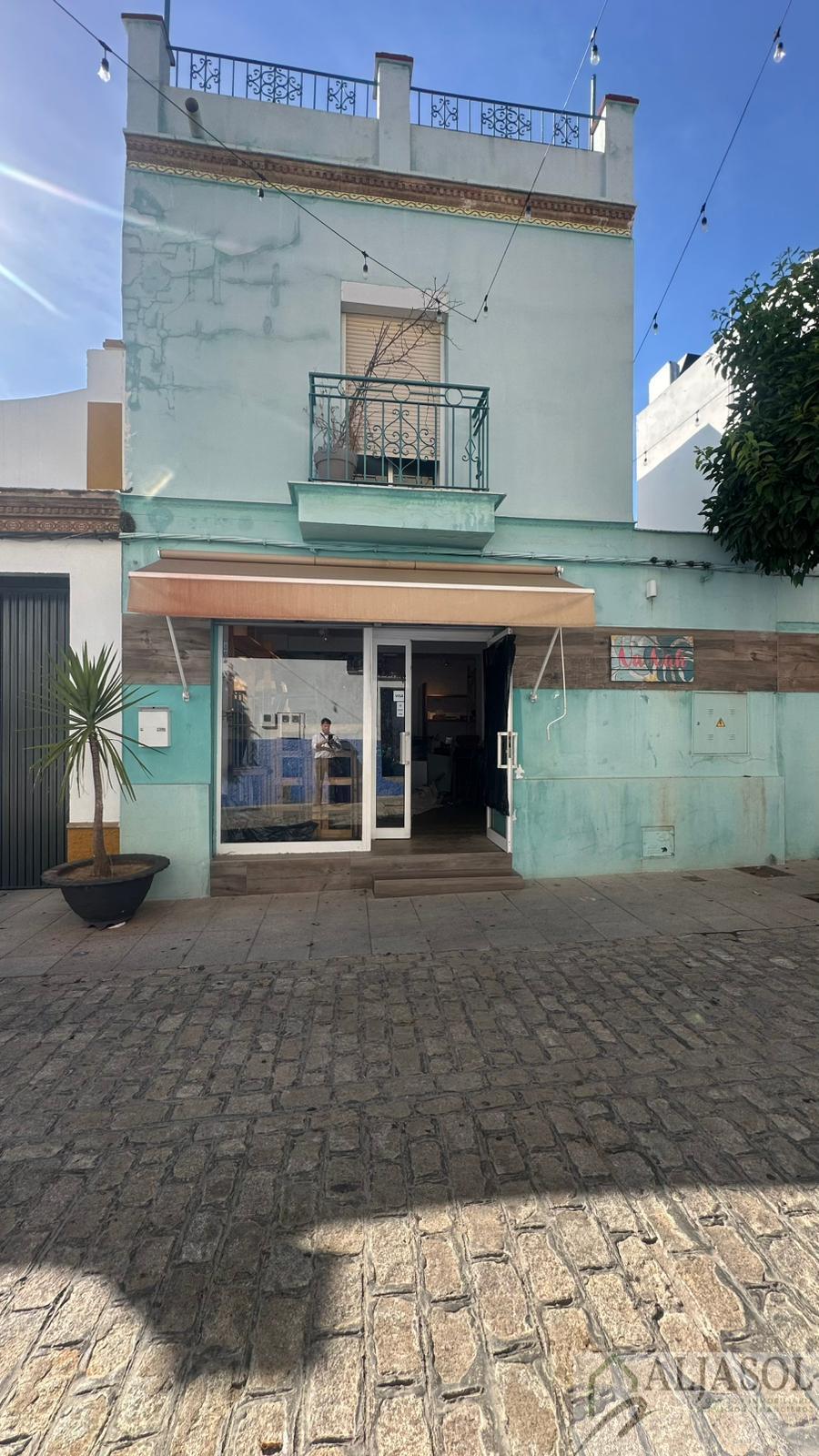 For sale of house in Bormujos