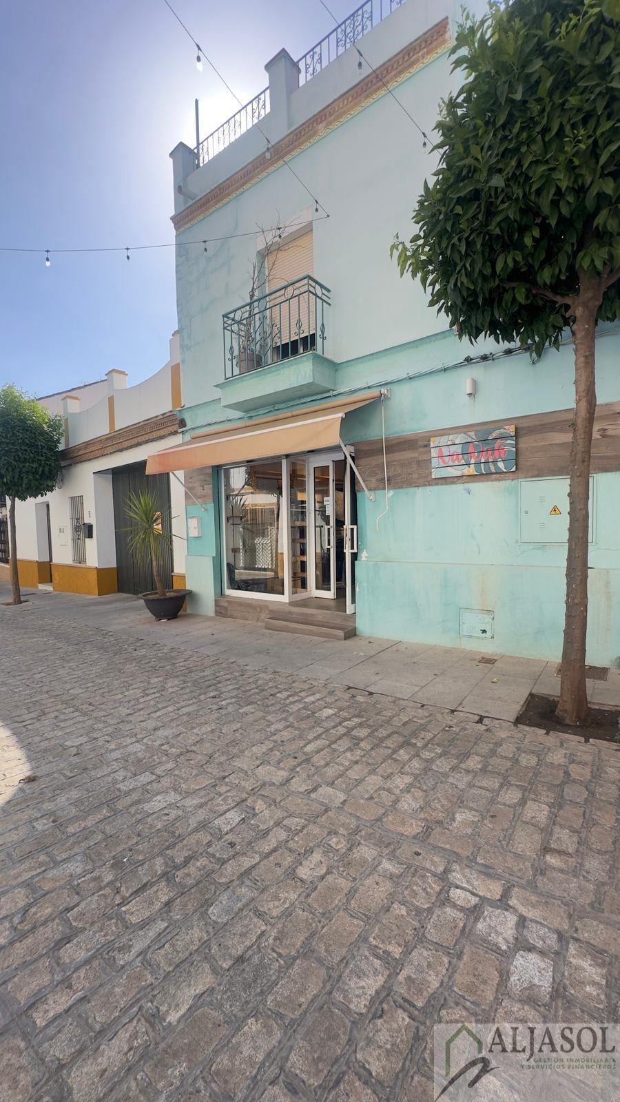 For sale of house in Bormujos