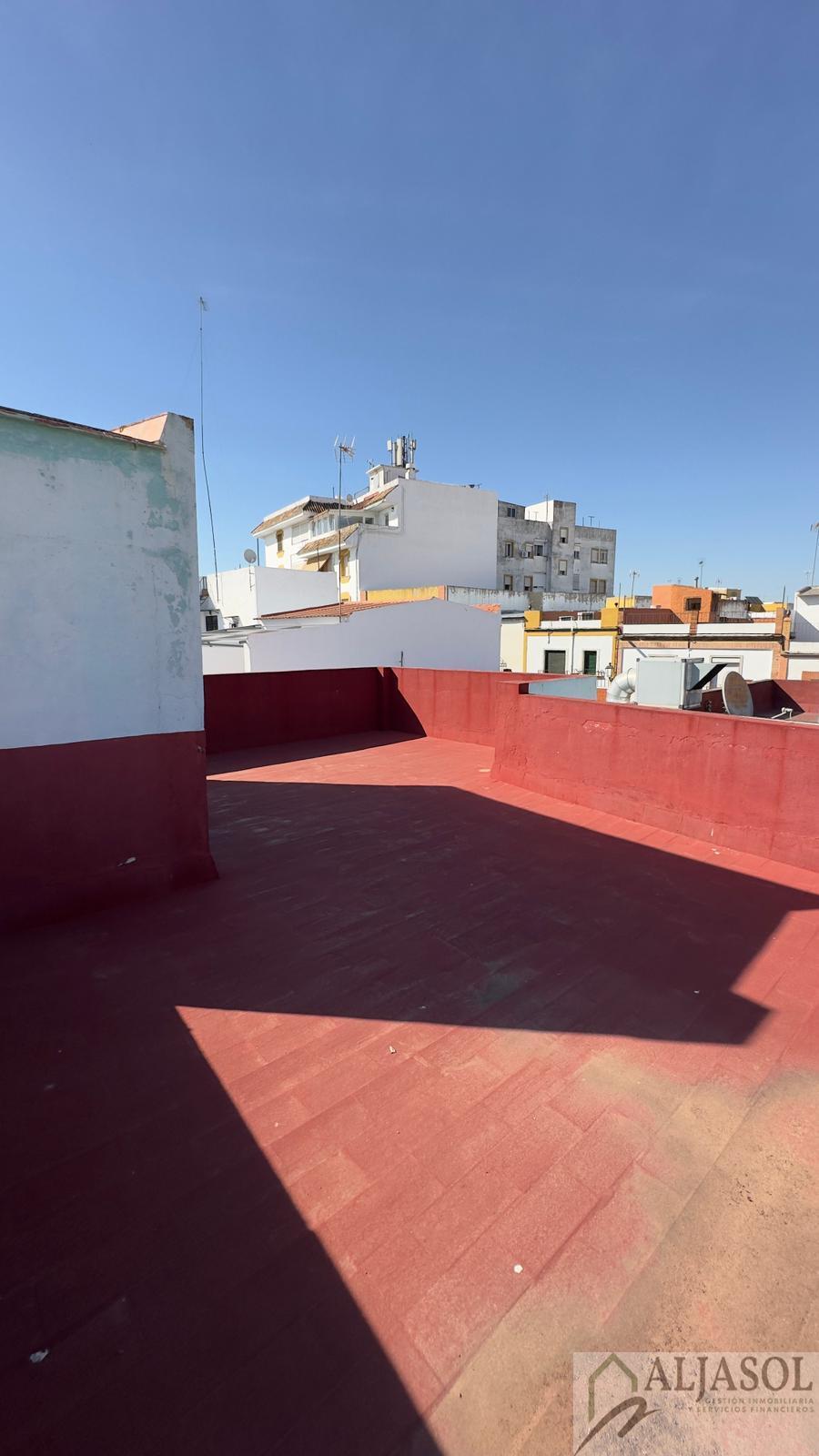 For sale of house in Bormujos
