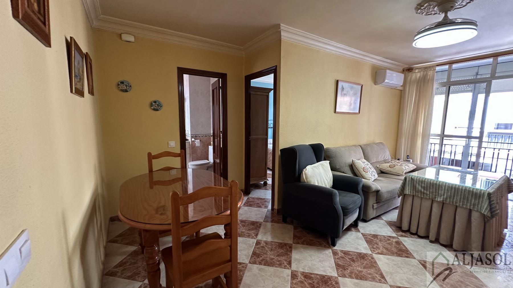 Venta de piso en Castilleja de la Cuesta