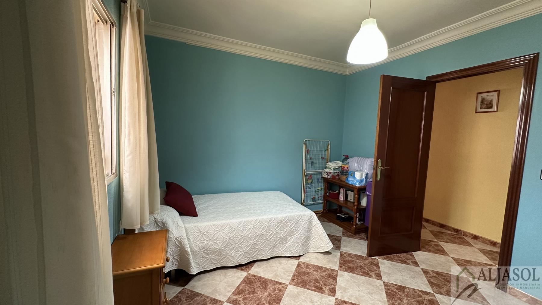 Venta de piso en Castilleja de la Cuesta
