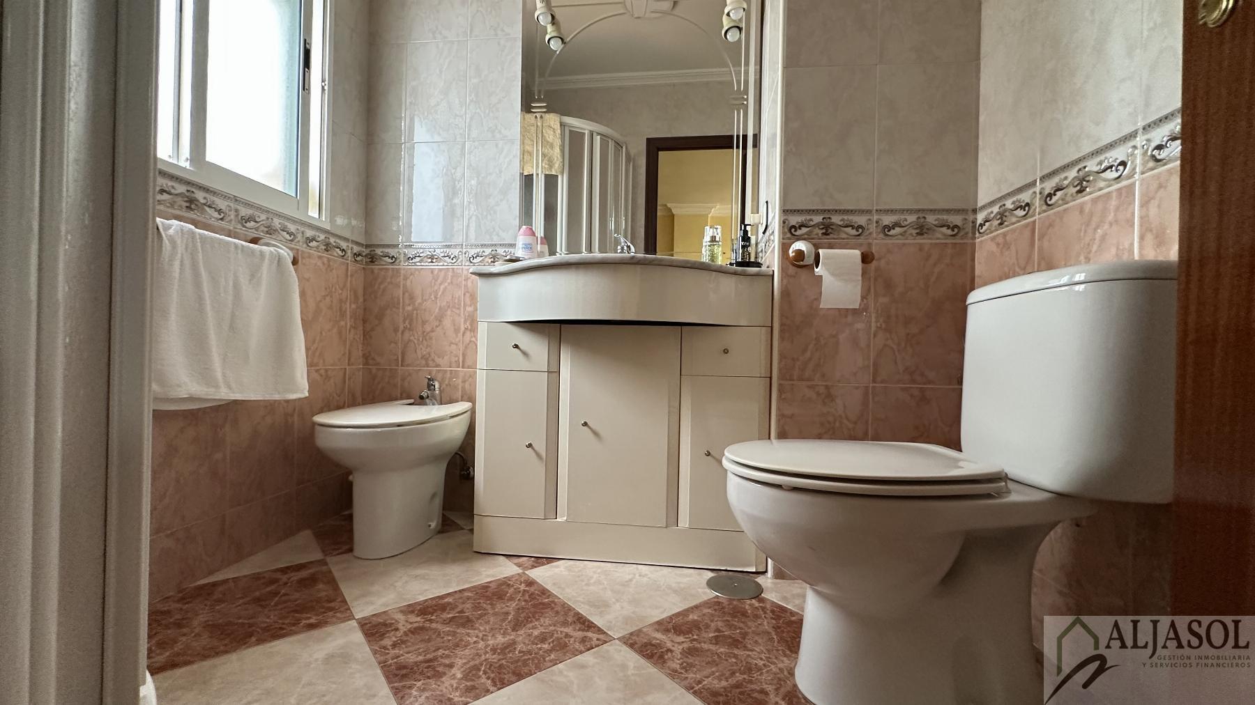 Venta de piso en Castilleja de la Cuesta