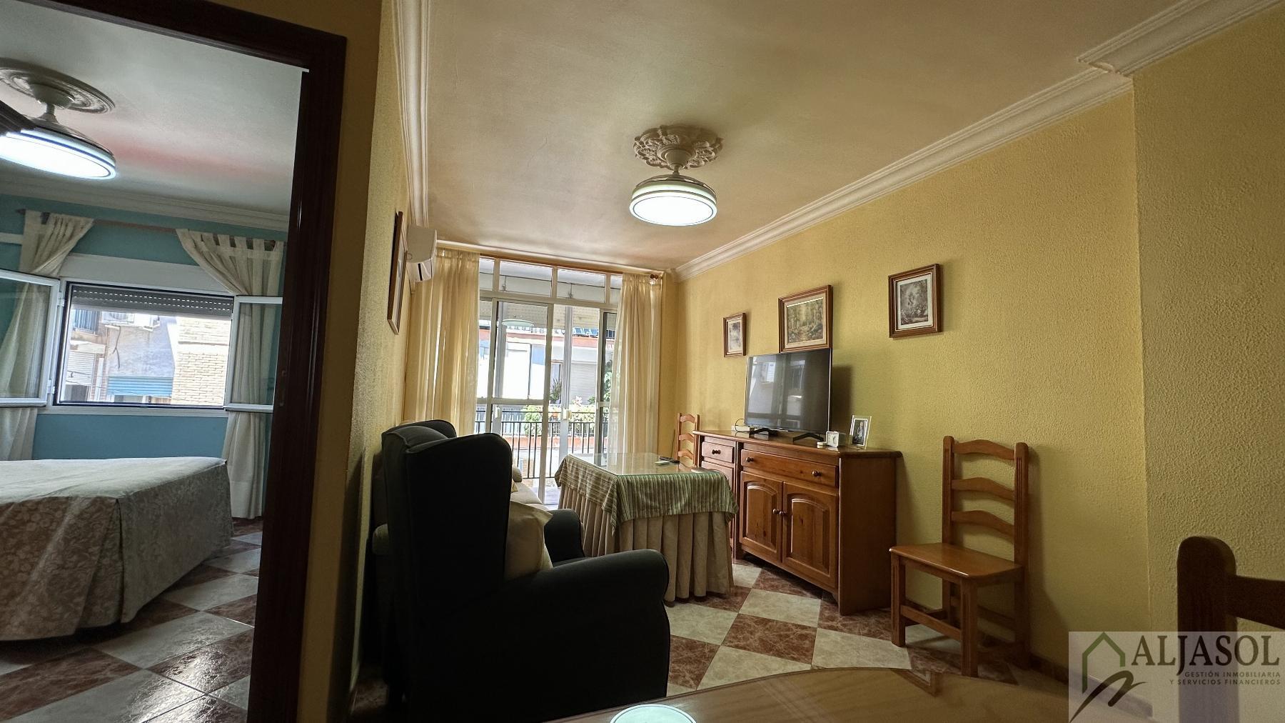 Venta de piso en Castilleja de la Cuesta