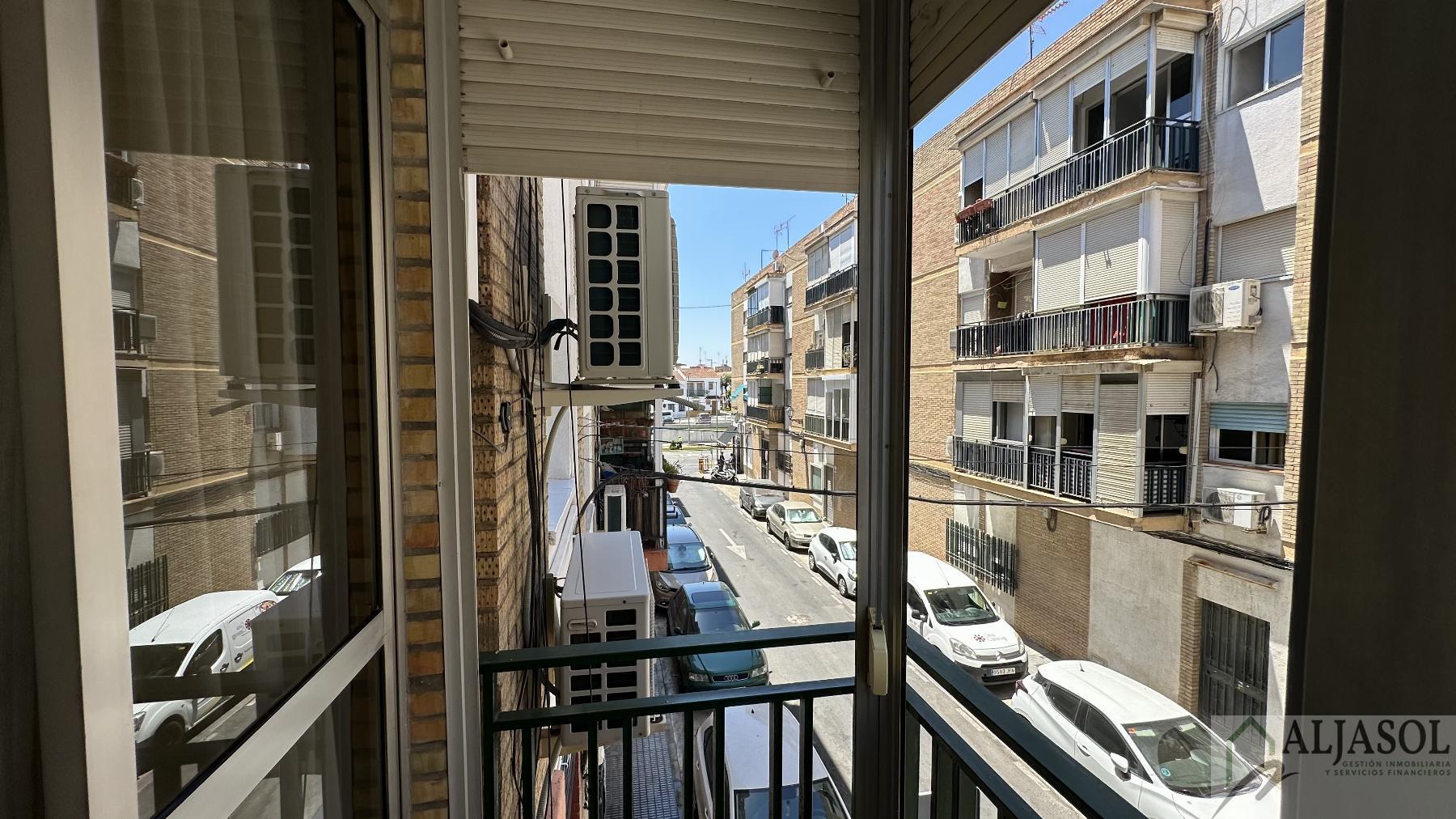 Venta de piso en Castilleja de la Cuesta