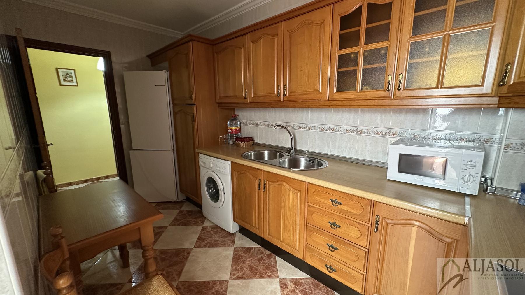Venta de piso en Castilleja de la Cuesta