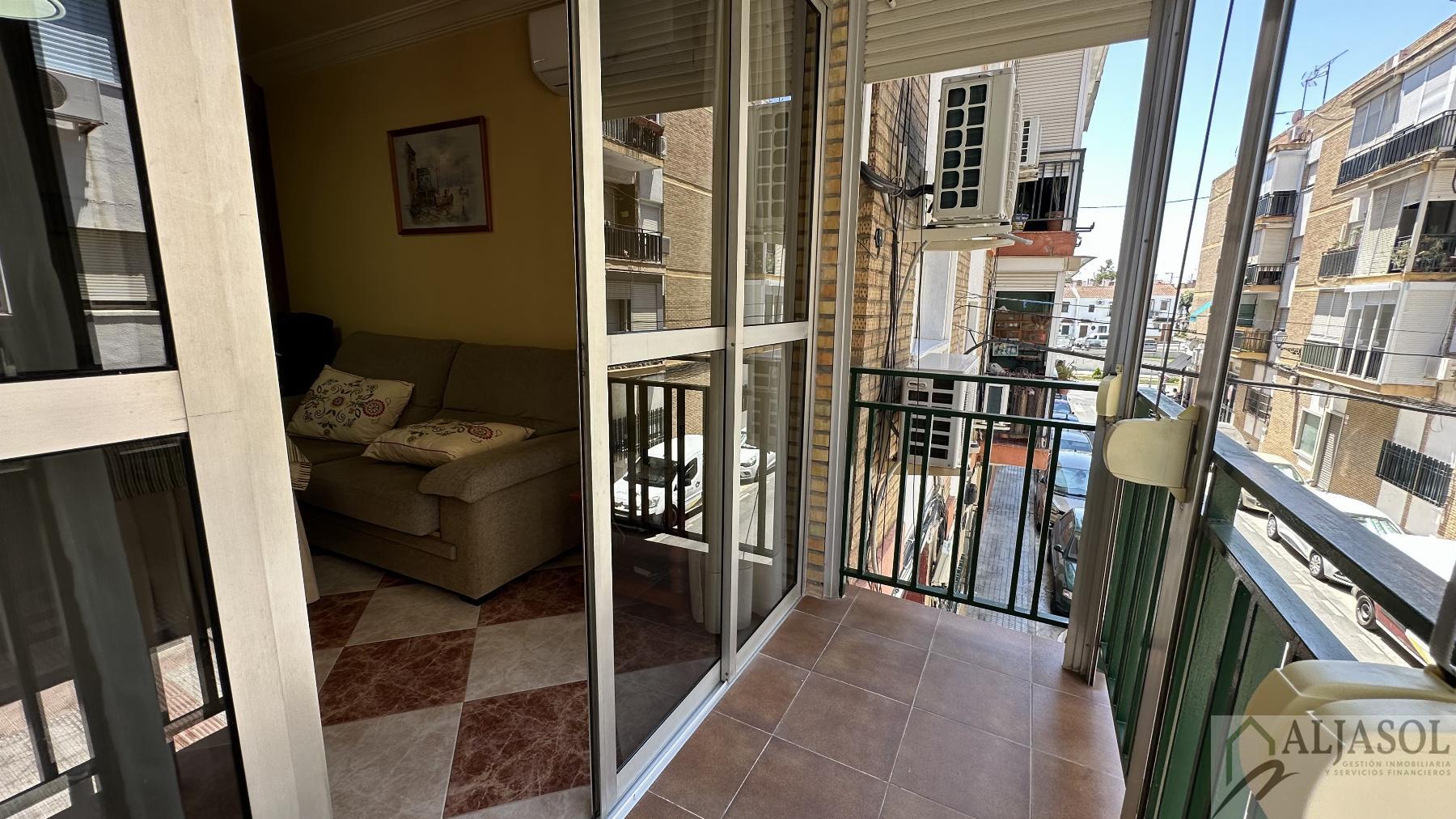 Venta de piso en Castilleja de la Cuesta