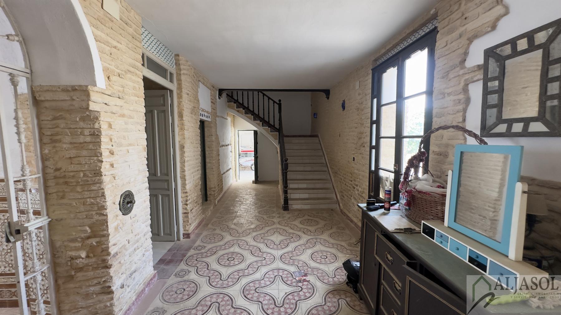 Venta de chalet en Umbrete