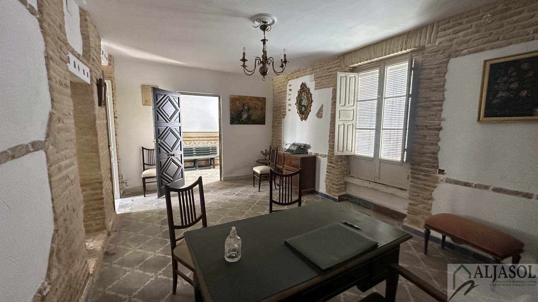Venta de chalet en Umbrete